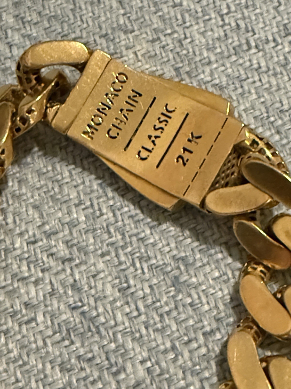 21k Gold Monaco Chain Bracelet 20.2 Grams