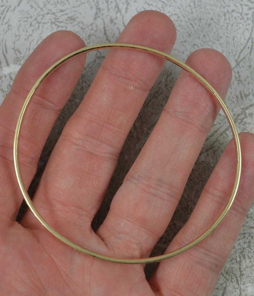 Vintage 9 Carat Gold 7 1/2″ Bangle