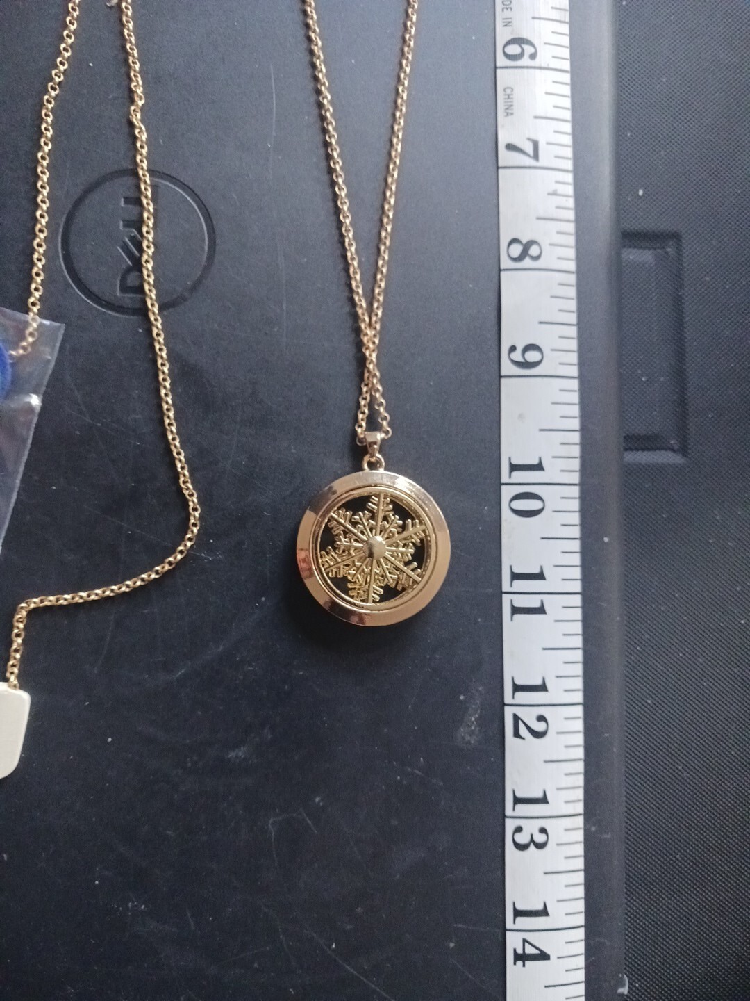 2 Aromatherapy Essential Oil Pendant Diffuser. Snowflake Necklace.