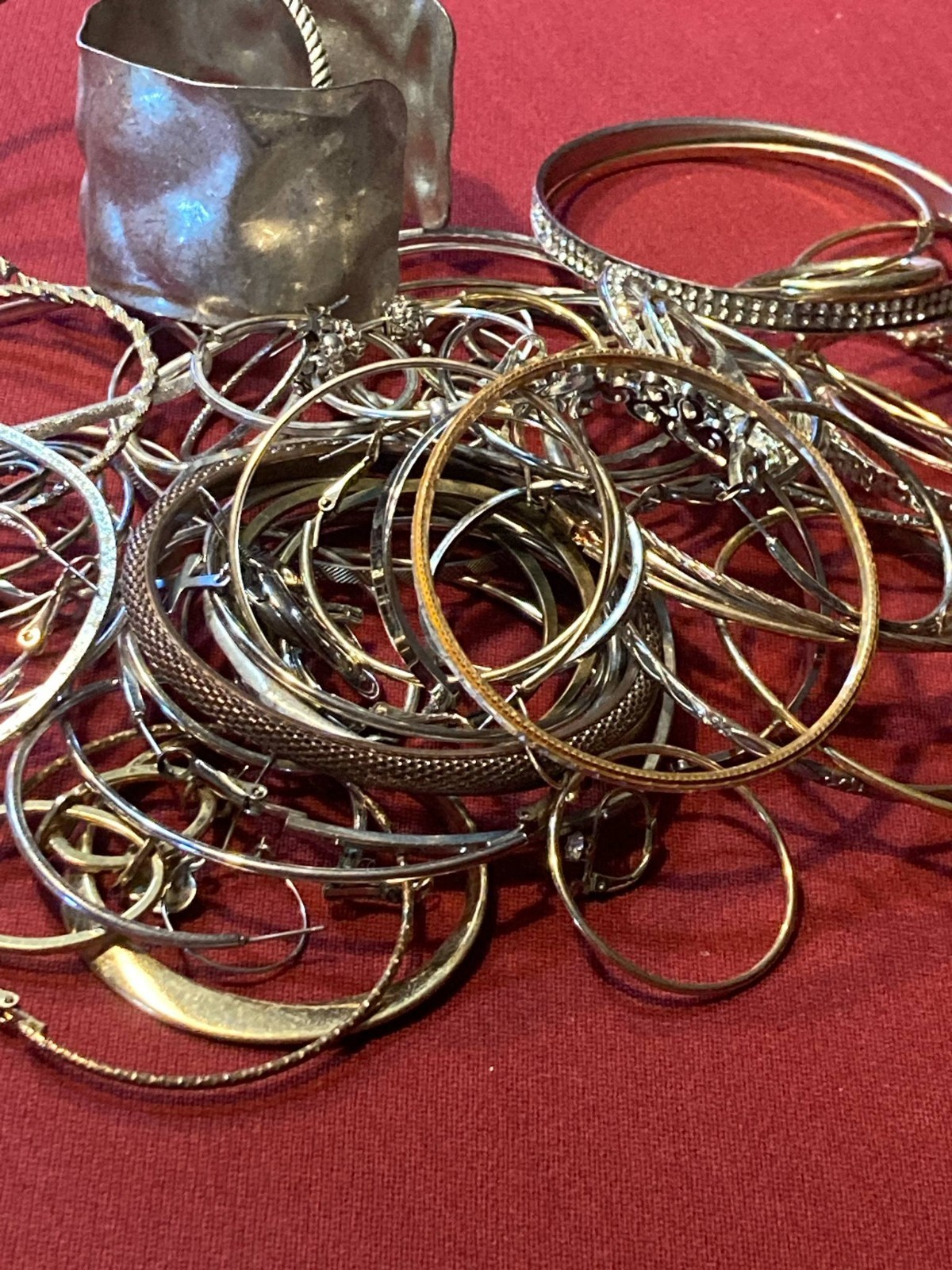 2 LB Gold Tone & Silver Tone Jewelry Treasure Hunt Lot 100% UNSEARCHED UNTESTED