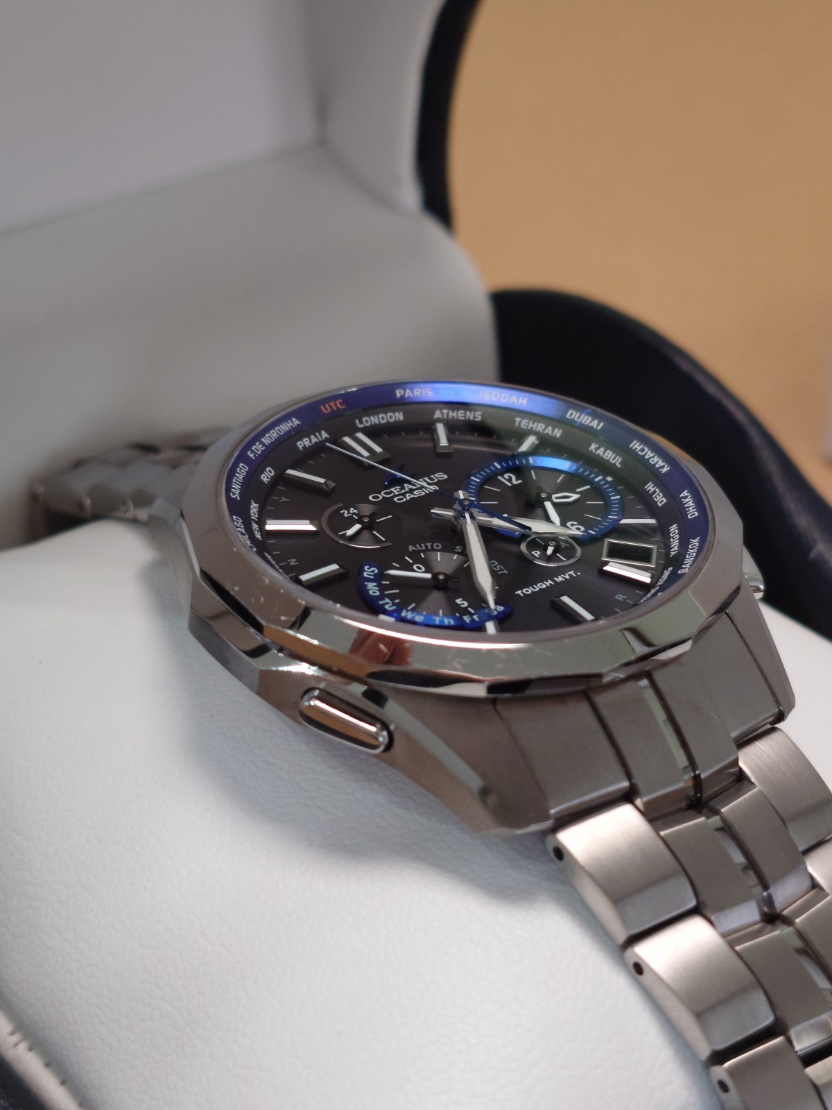 Casio Oceanus Manta OCW-S2400-1AJF – Premium JDM Titanium Chronograph Solar