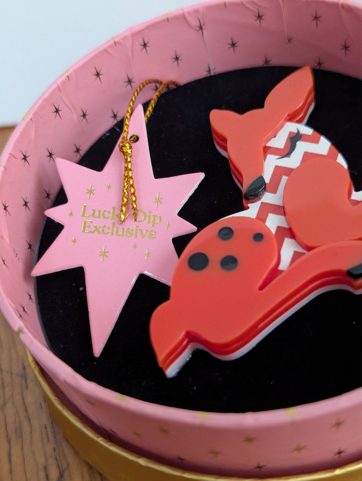 Erstwilder Dot The Dozing Deer Resin Brooch Lucky Dip Exclusive 2023 NWT