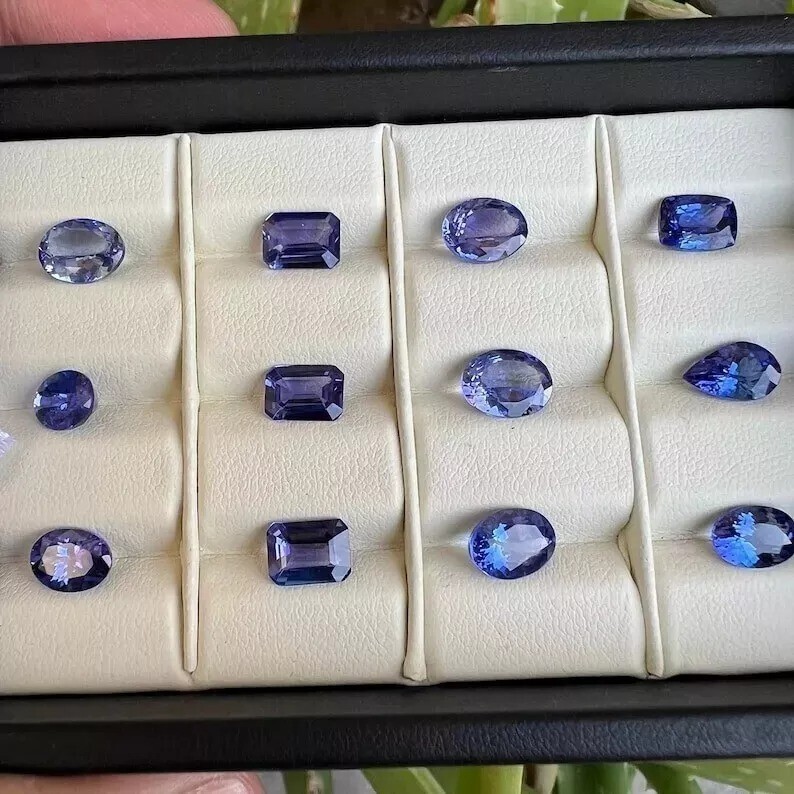 Superb Natural Sapphire Blue Mix Cut CERTIFIED 120 Ct 12 Pcs Loose Gemstone Lot