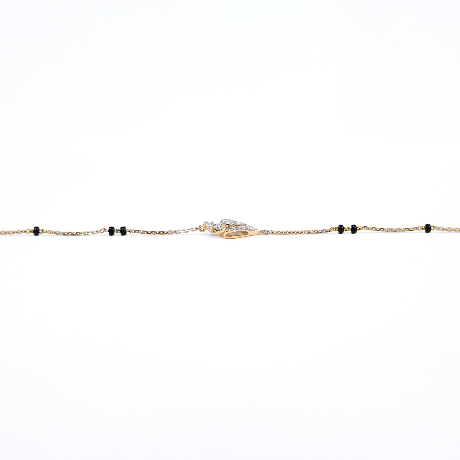 18 KARAT MANGALSUTRA BRACELET | NATURAL DIAMOND | IGI CERTIFIED | YELLOW GOLD