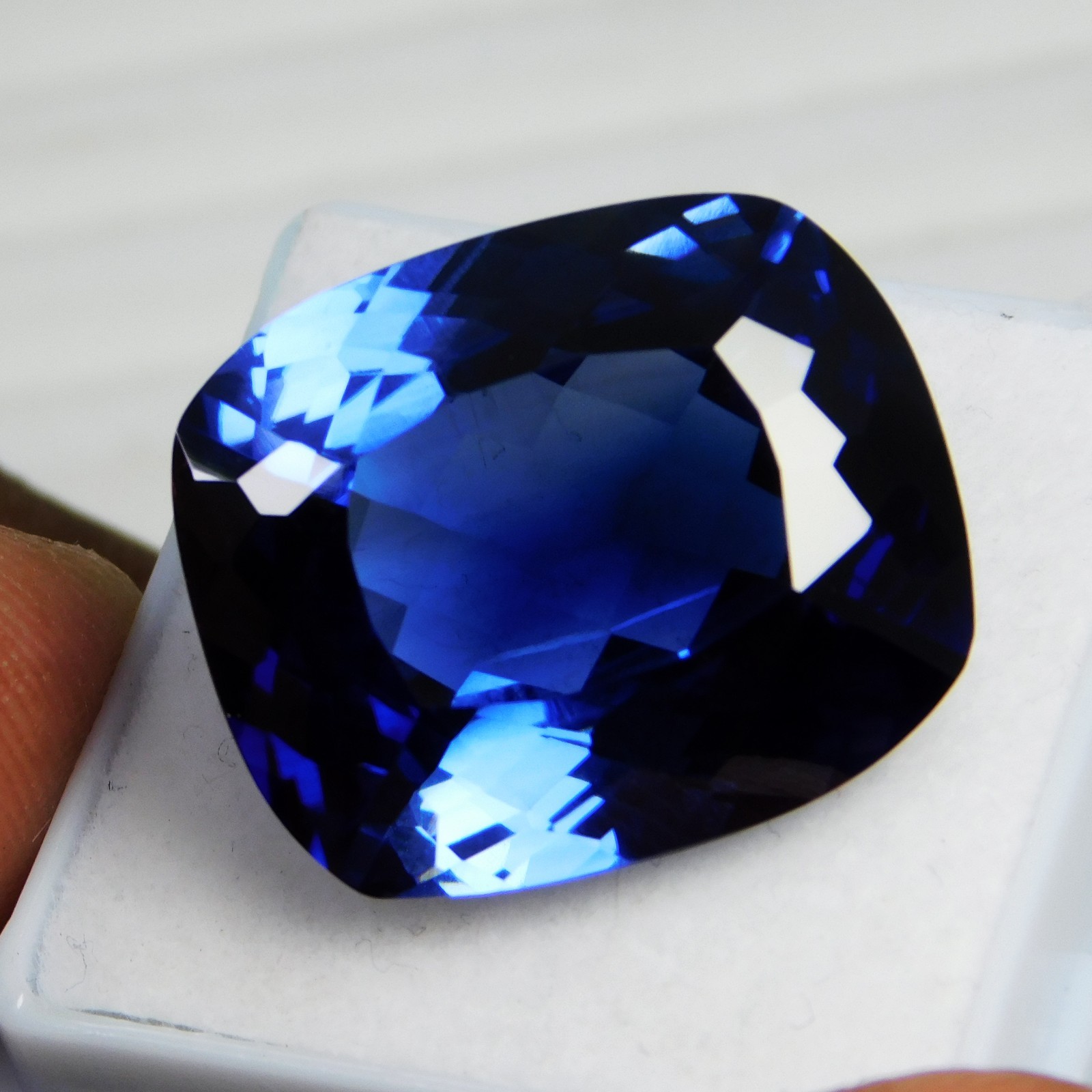 Natural Ceylon Blue Sapphire 29.10 Ct Cushion FLAWLESS Certified Loose Gemstone
