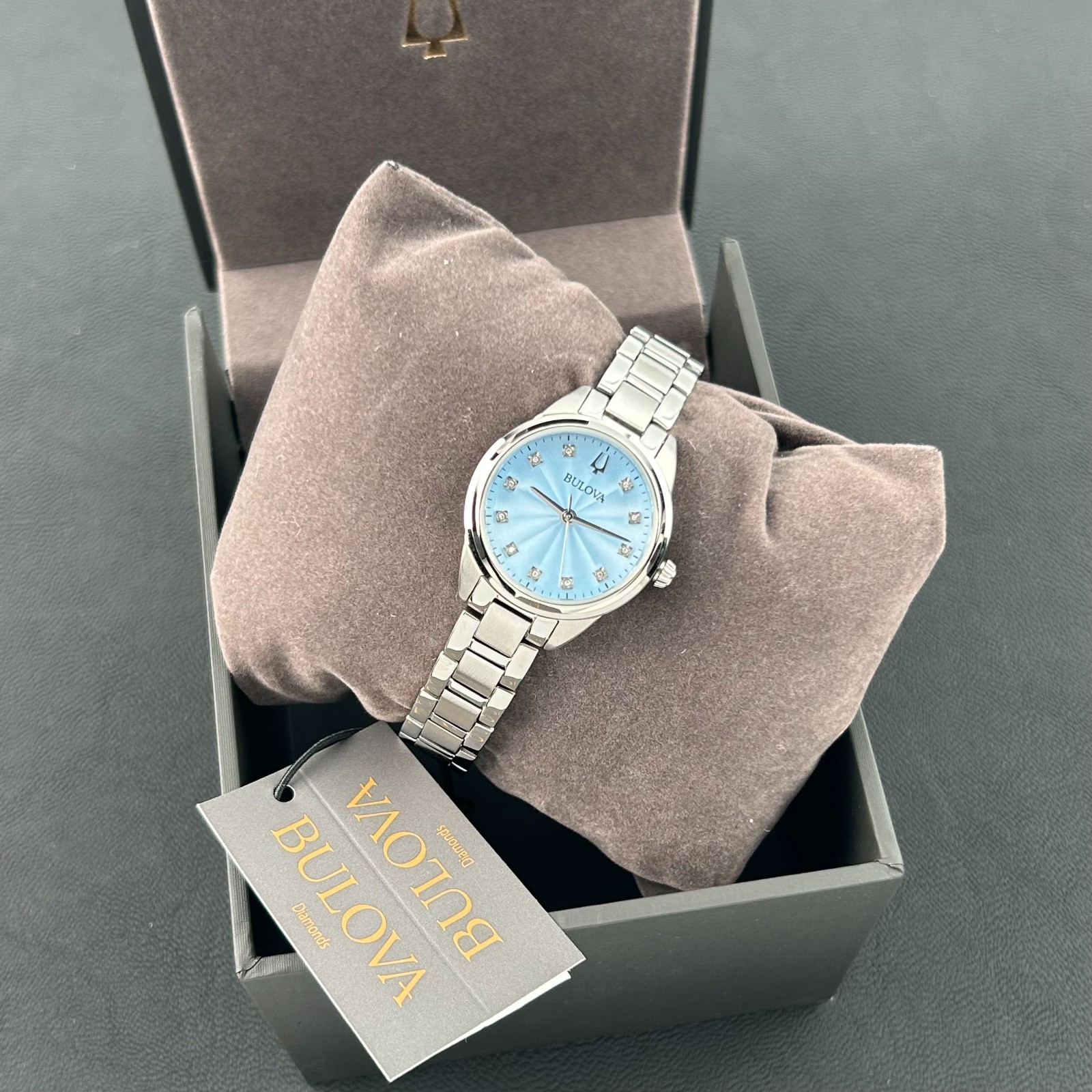 New w/box Bulova Sutton Diamond Blue Dial Women’s 28mm Quartz Watch 96P250
