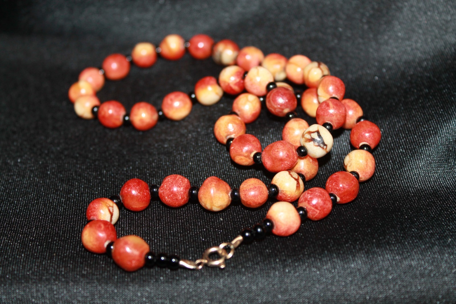 Vintage apple sponge coral necklace clasp stamp 1/20 14K GF 23″