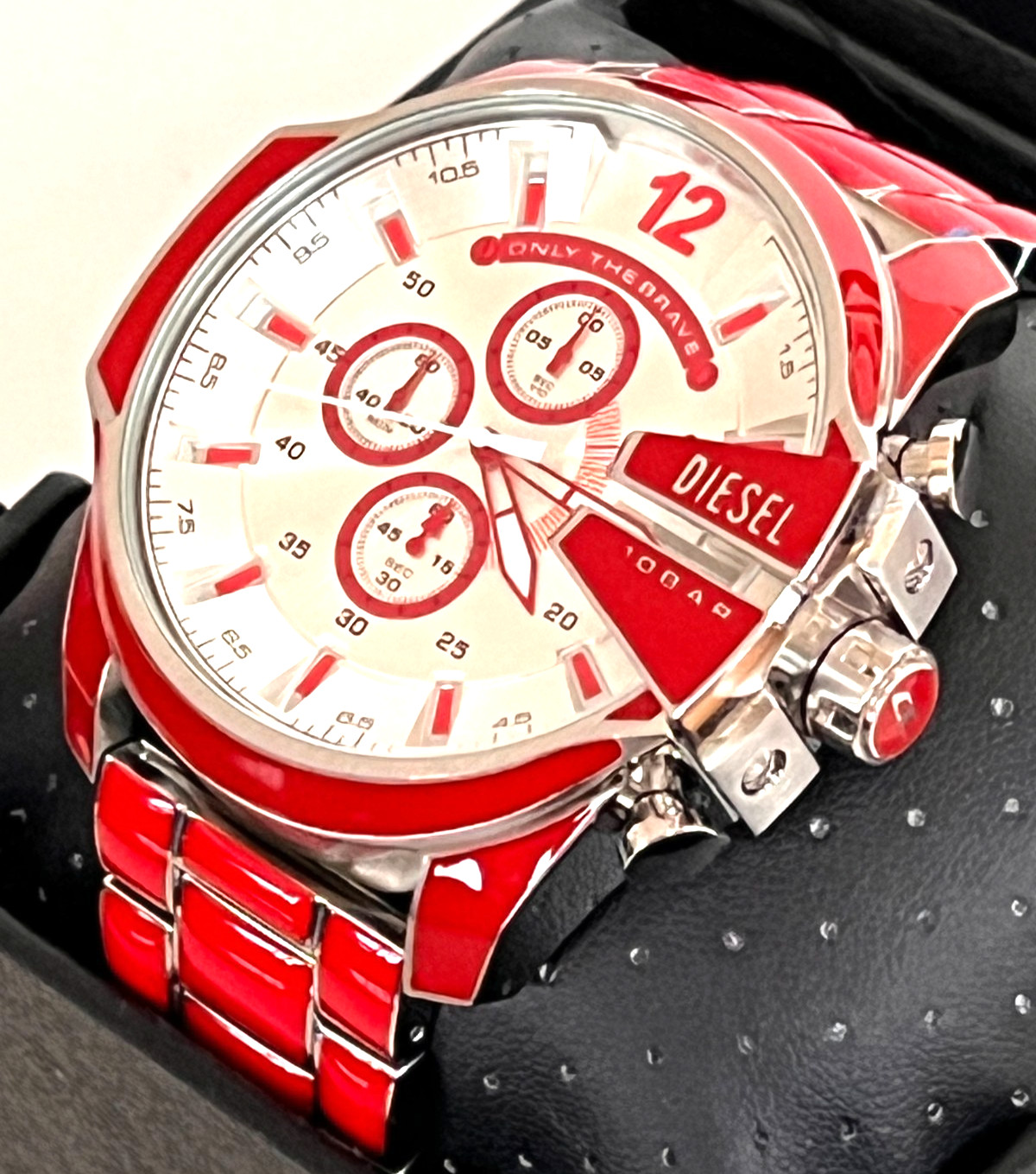 DIESEL DZ4638 Men’s Mega Chief Red Enamel Stainless Steel Watch BNWT/Box $290