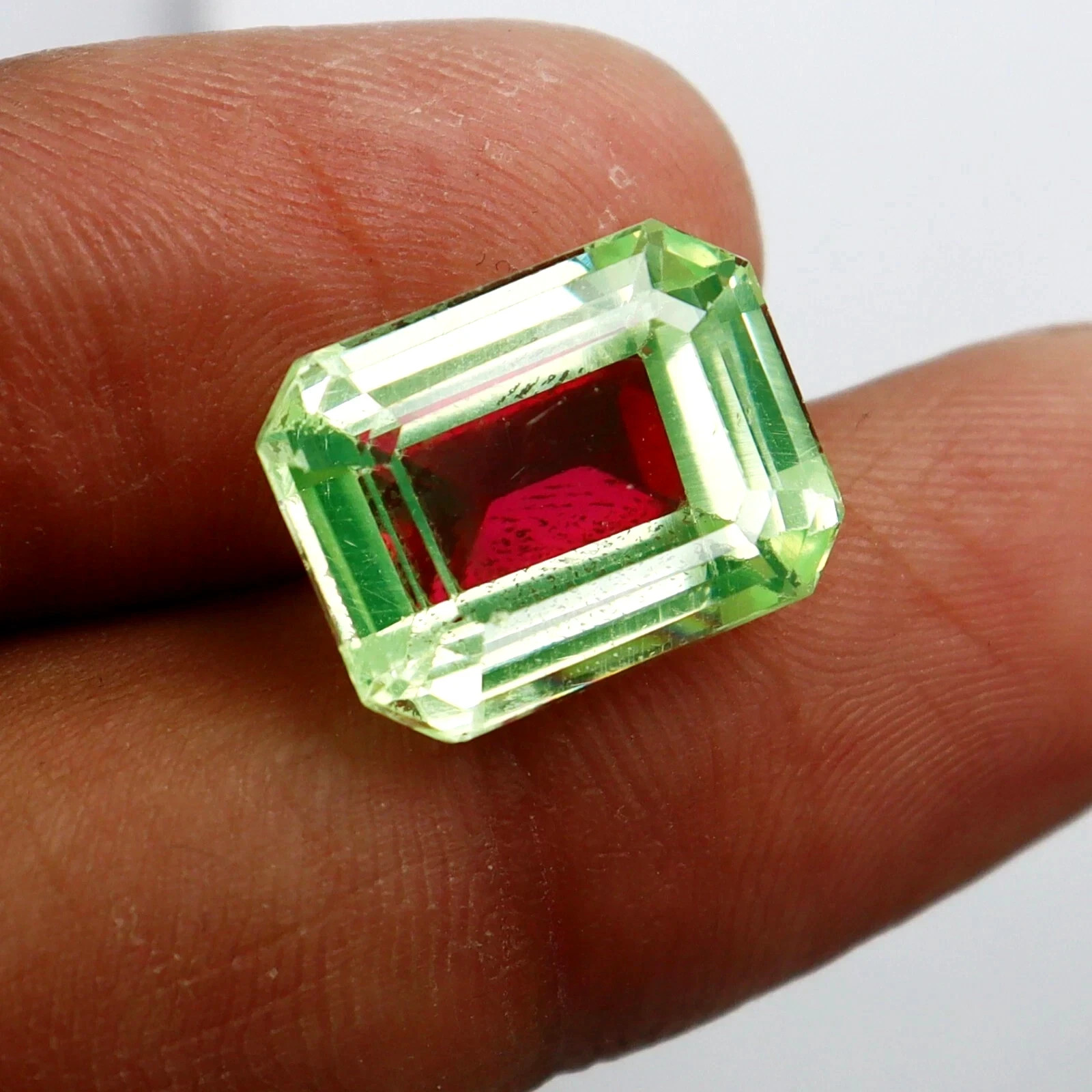 AAA 11.30Ct Exquisite GIE Certified Natural Pitambari Sapphire Loose Emerald Gem