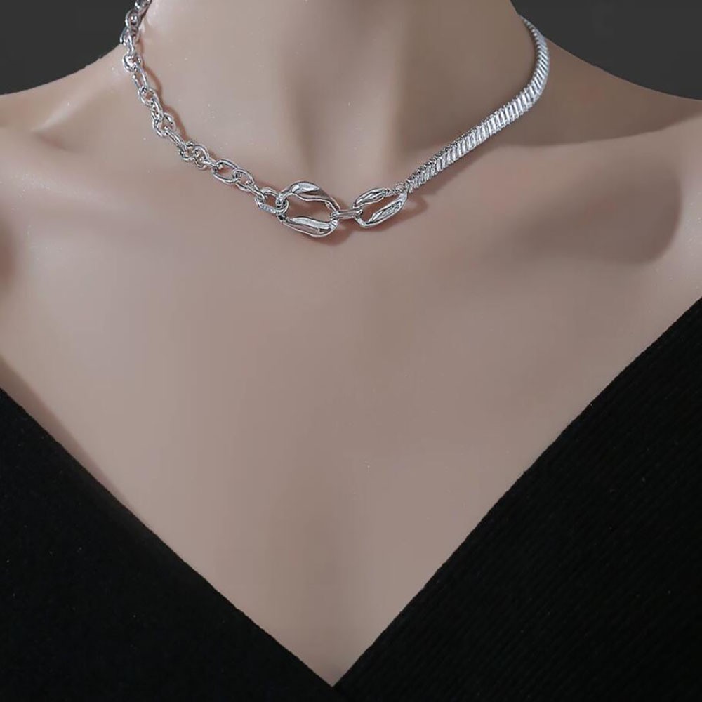 Irregular Oval Chain Link Shiny CZ Spliced Silver Plated Alloy Pendant Necklace