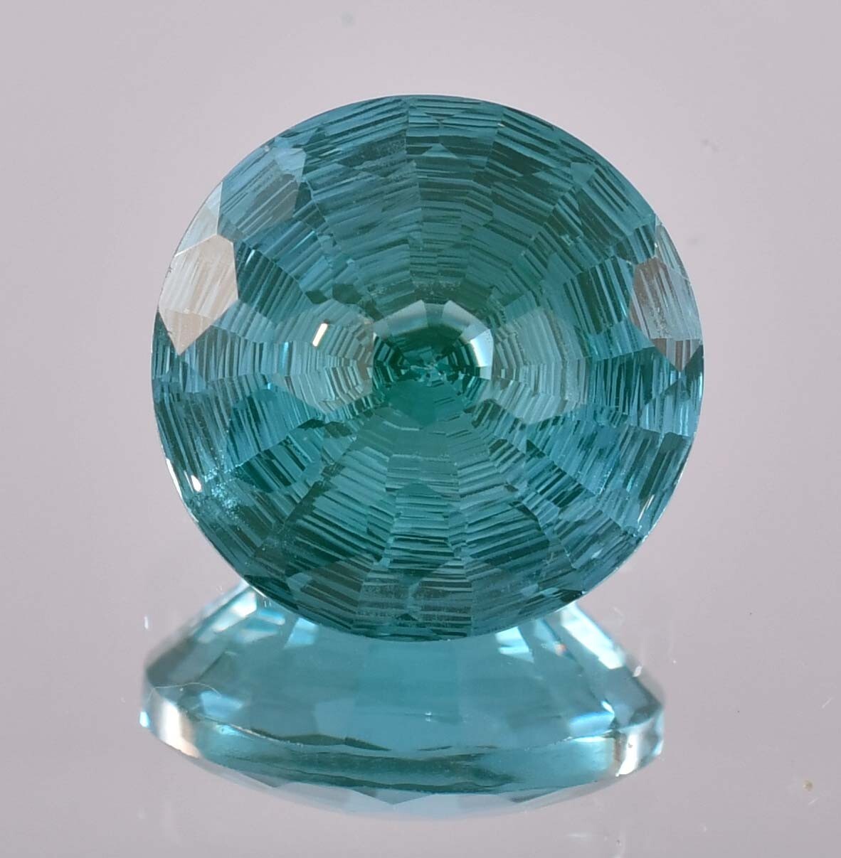 HUGE 27.45 Ct Natural Bi-Color Flawless Teal Sapphire Cut GIT Certified