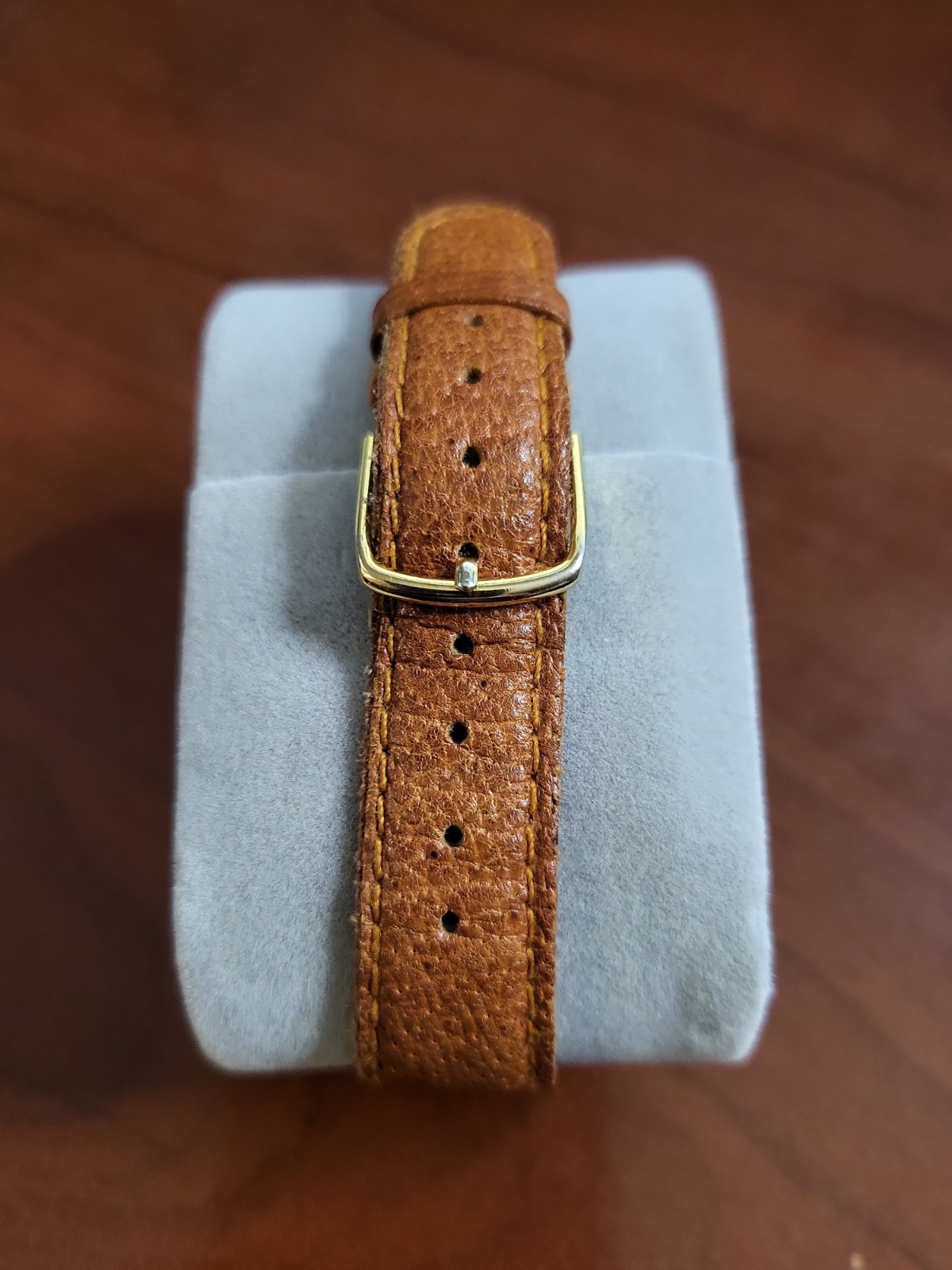 Vintage Timex 364 T Cell gold-tone Quartz Watch featuring a sun and moon phase