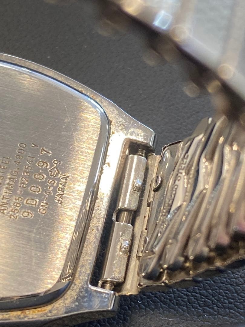 CITIZEN FORMA wristwatch, silver.