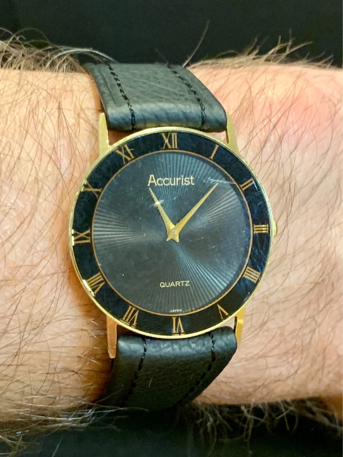 Accurist Ultra Slim Watch 31mm Black Dial Gold Tone New Leather Strap Working