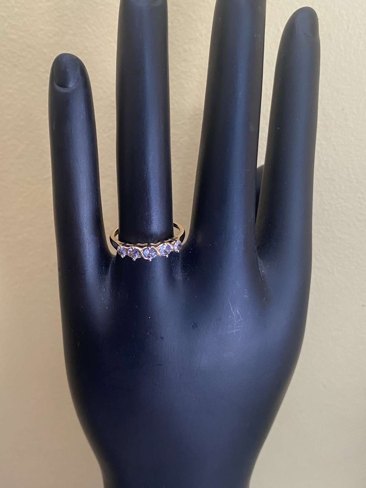 9 Carat Yellow Gold Tanzanite Set Ring Size P