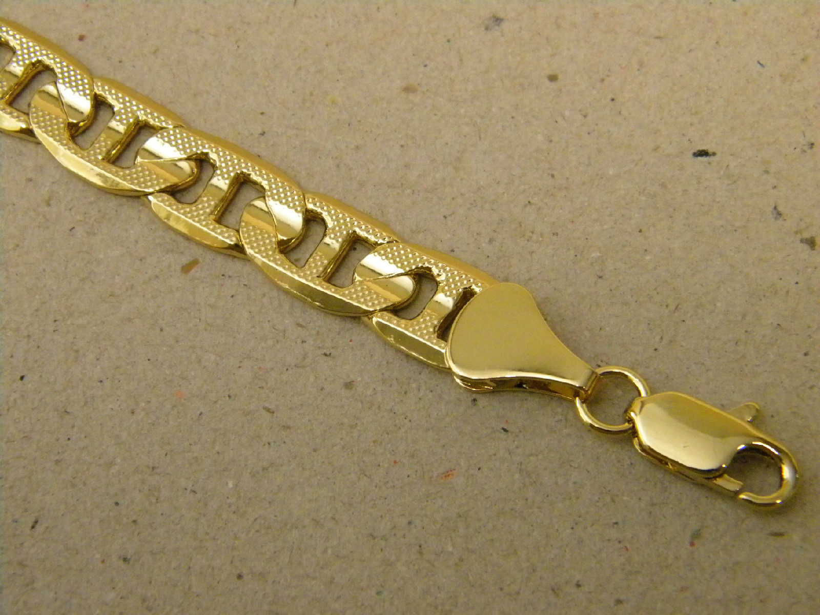 Men’s Lady’s 9in inch Concave Mariner Link Yellow Gold Plated Bracelet 10mm Wide