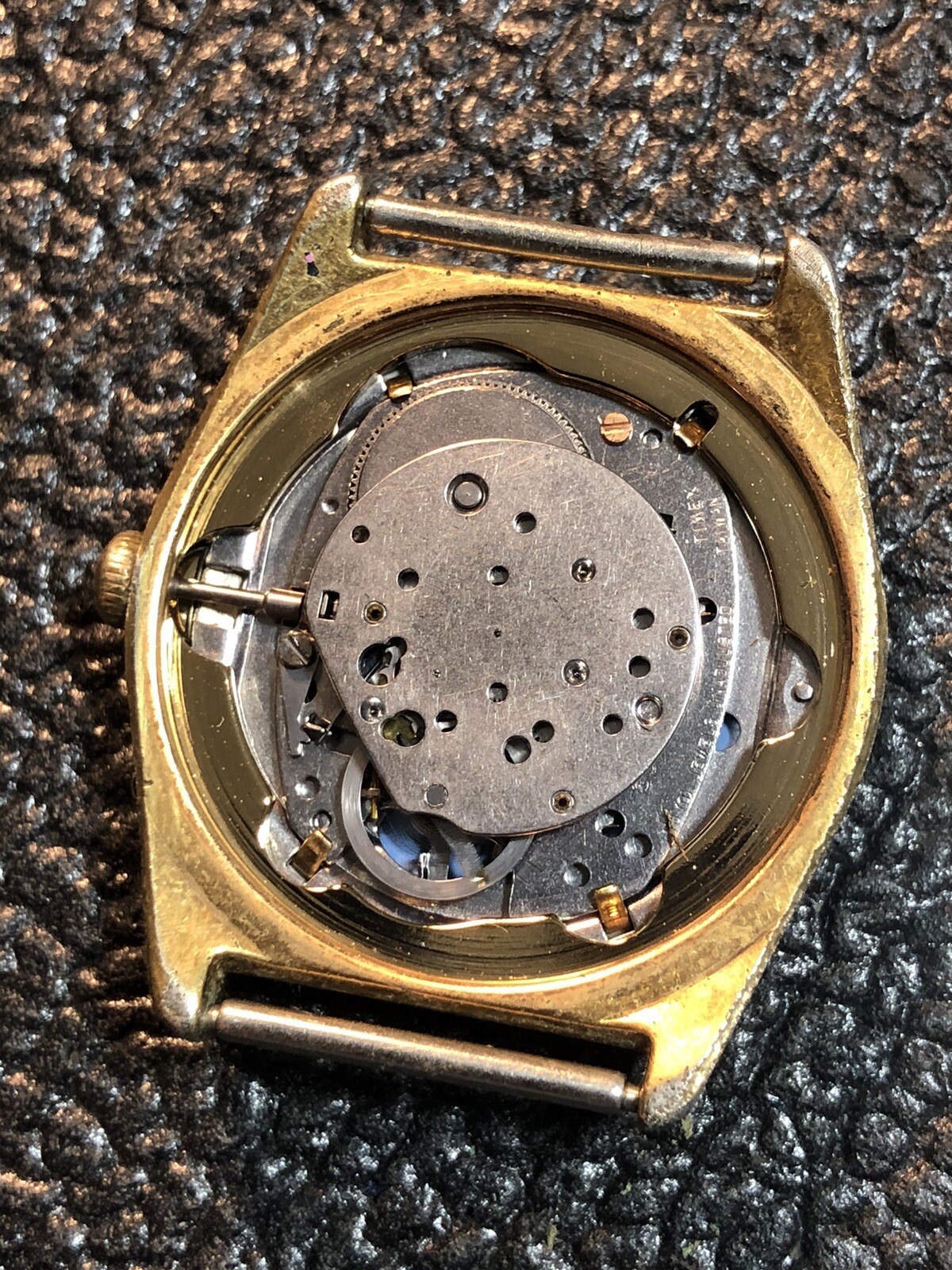 Vintage Timex Great Britain Men’s Mechanical Watch 34mm For Repair Runs