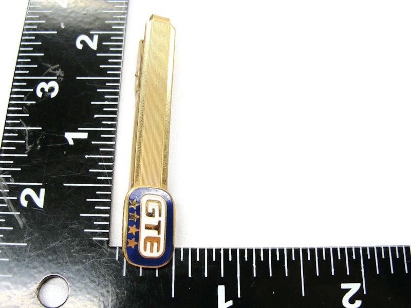 2 1/4″ “GTE 4 Star” 10K Emblem Gold 8.1 g Vtg Neck Tie Clip