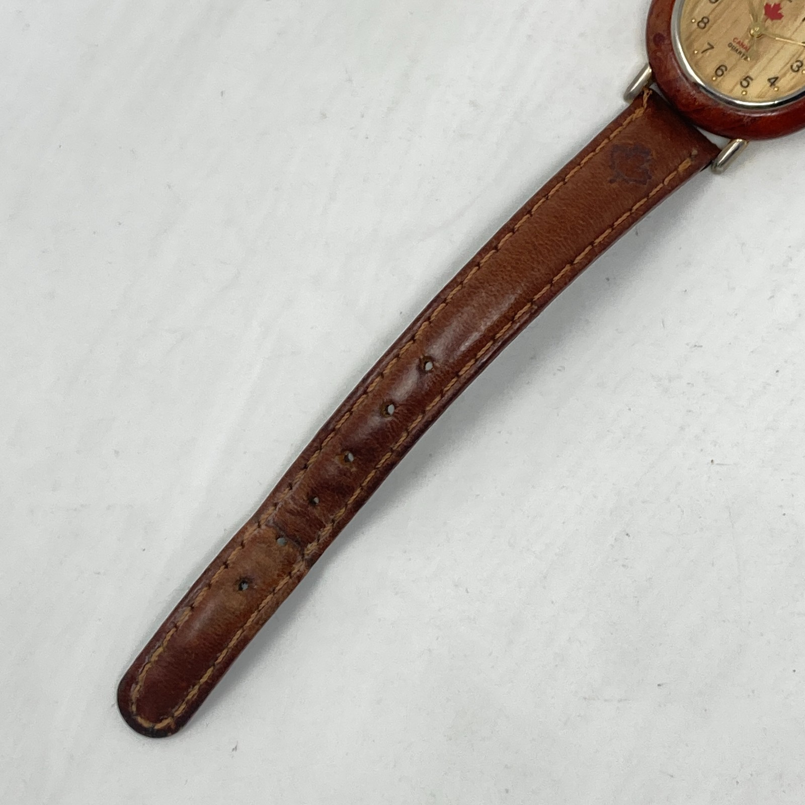 Canada Watch Women 26mm Maple Leaf Wood Leather Band New Battery 7.5″