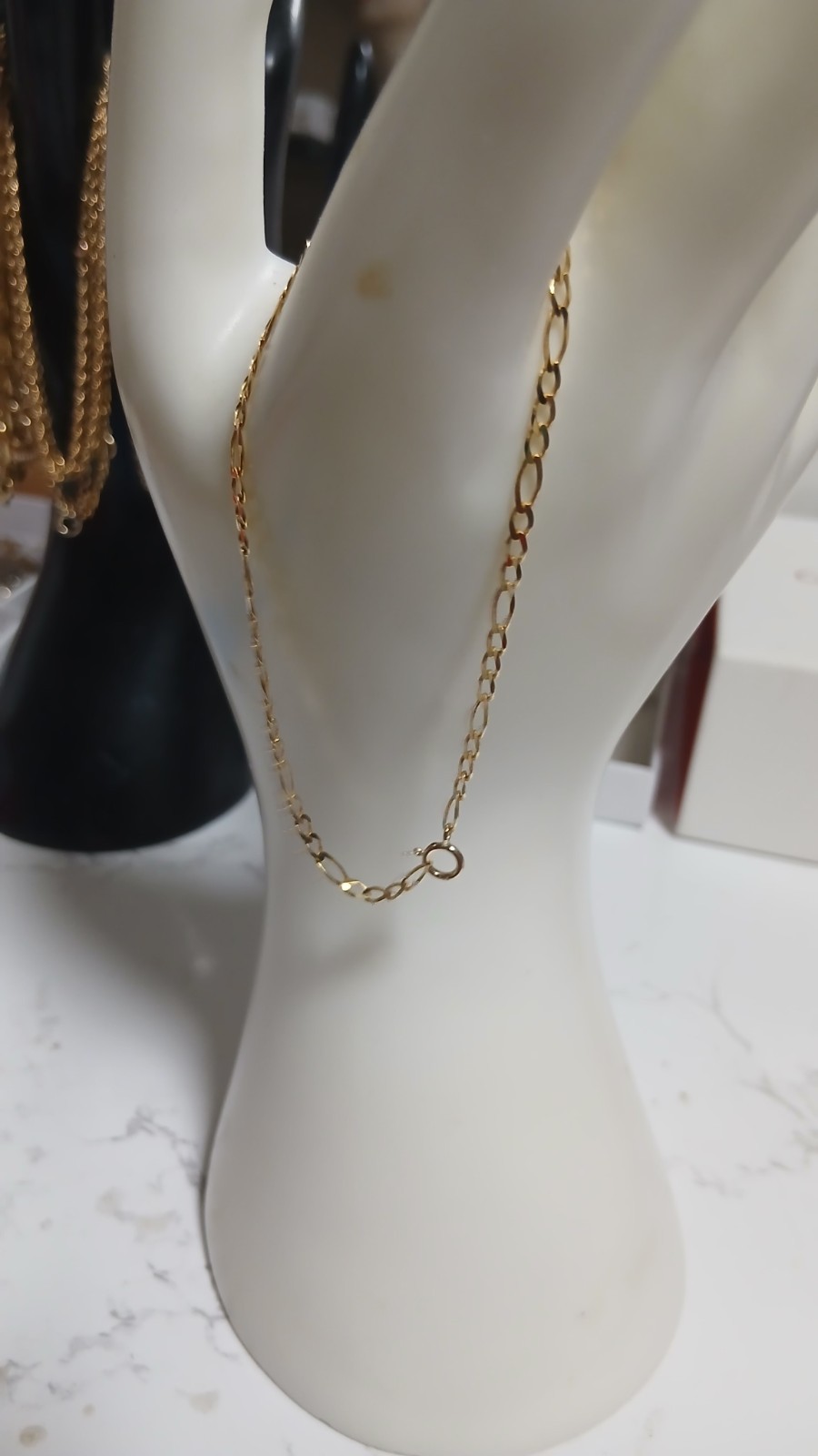 9ct Yellow Gold Bracelet.