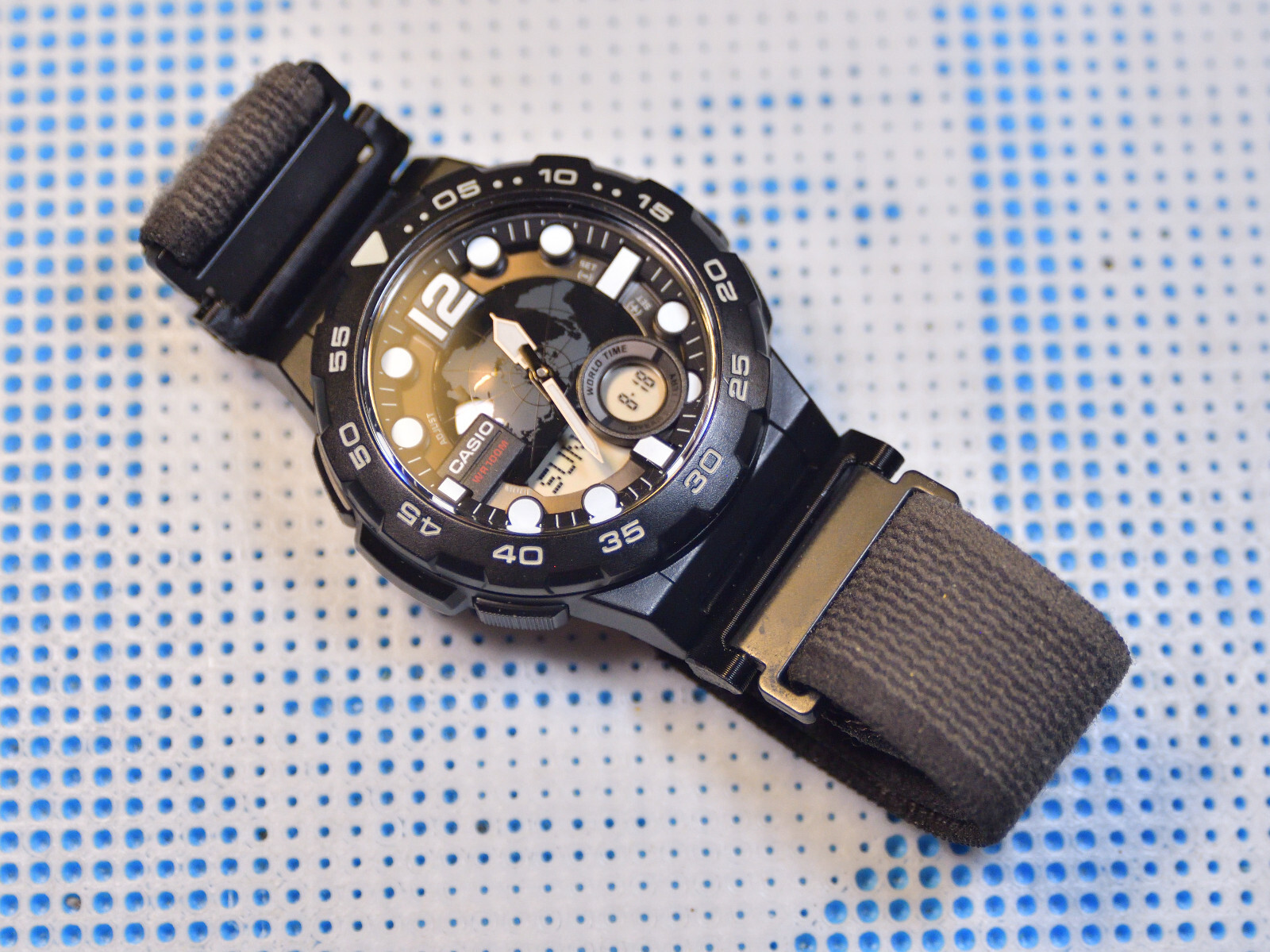 Watch Adapter for Watch Band or Strap Compartible with Casio AEQ-100W
