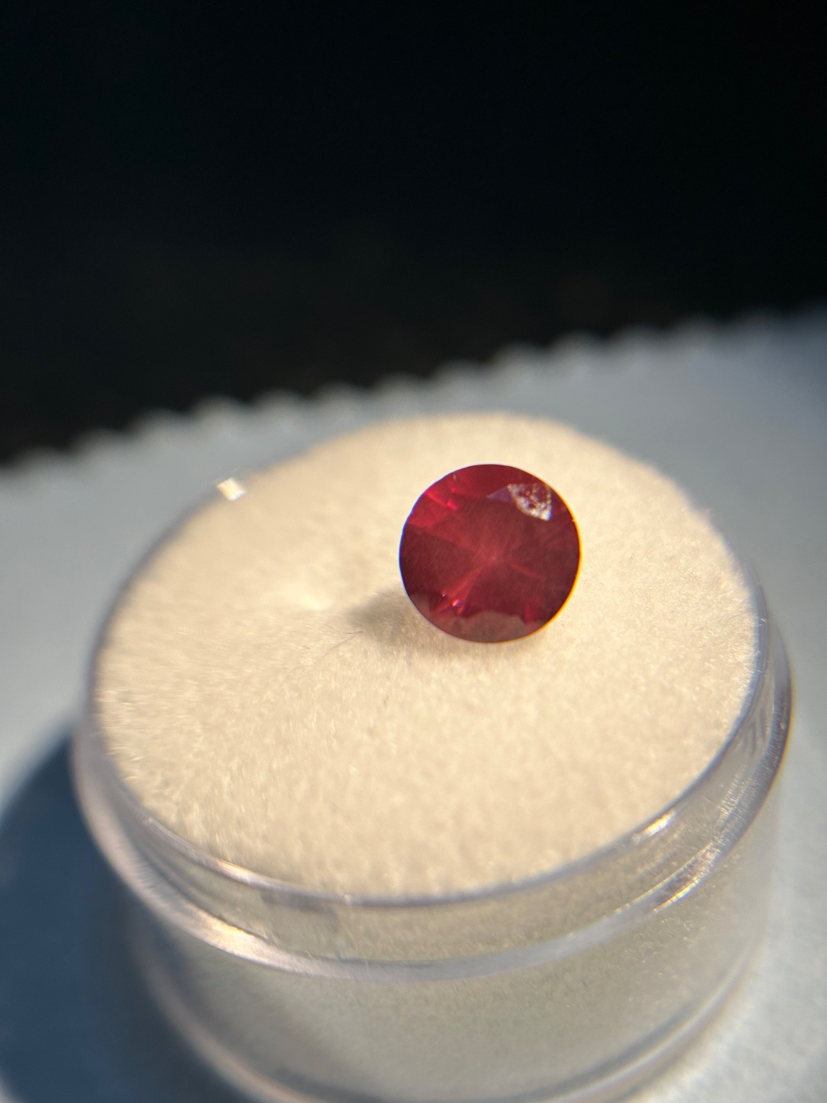 1.68 ct African Rhodolite Garnet – 7 mm round / 5 mm deep