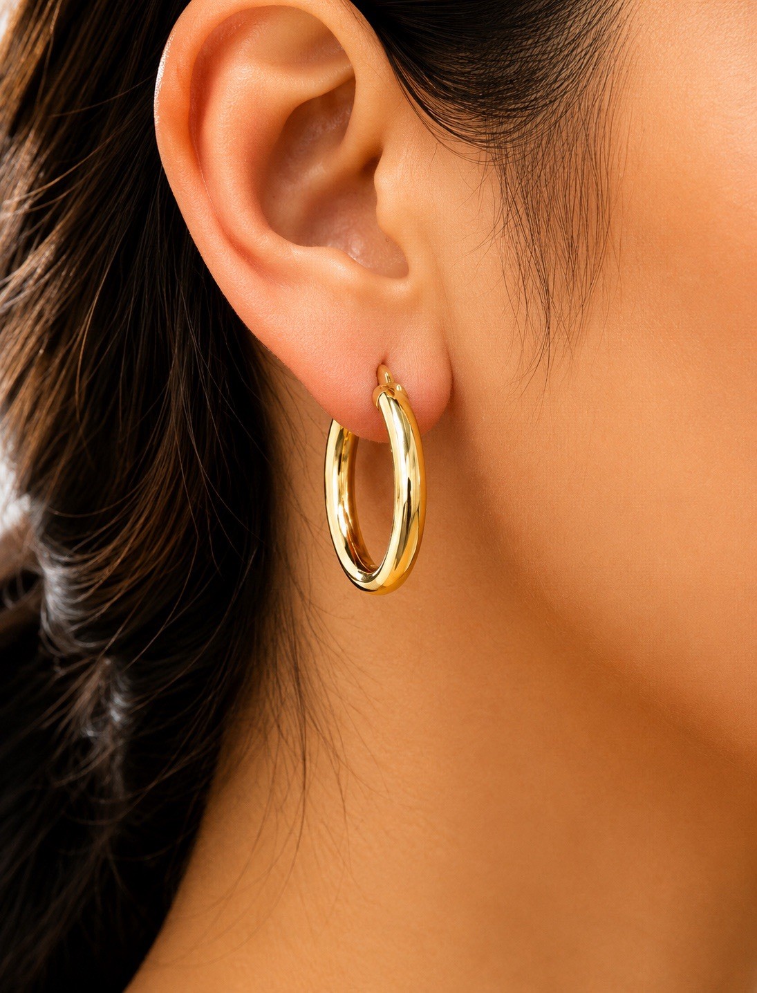 18K Gold Filled Hoop Earrings for Women Classic Lightweight Polished Jewelry