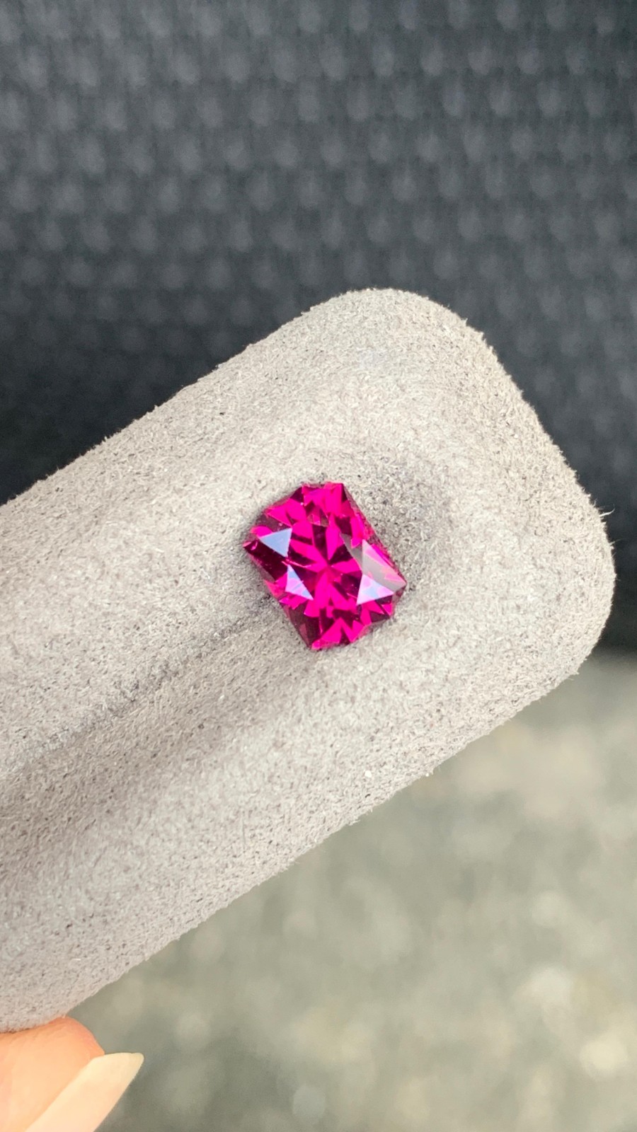 Gorgeous 1.52 CT Perfect Cut Natural noheat Malaya Garnet Gemstone, Same as This