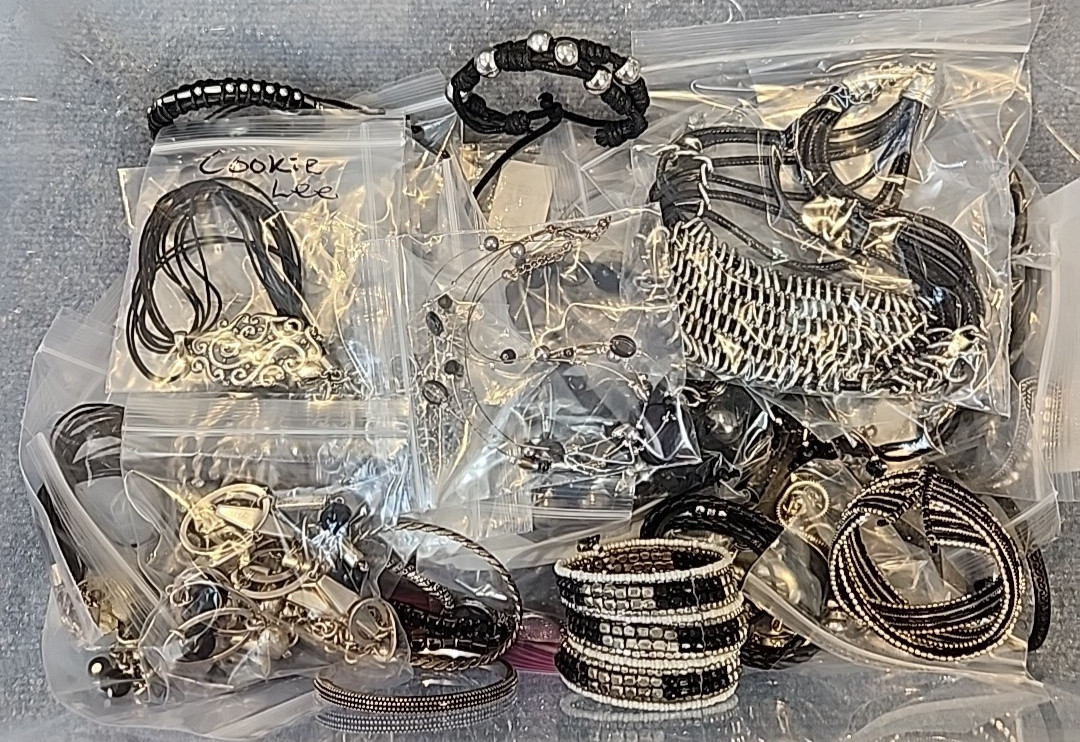 Jewelry Wearable Black & Silver Tone Collection 5 Lbs Lot # 580 See Description