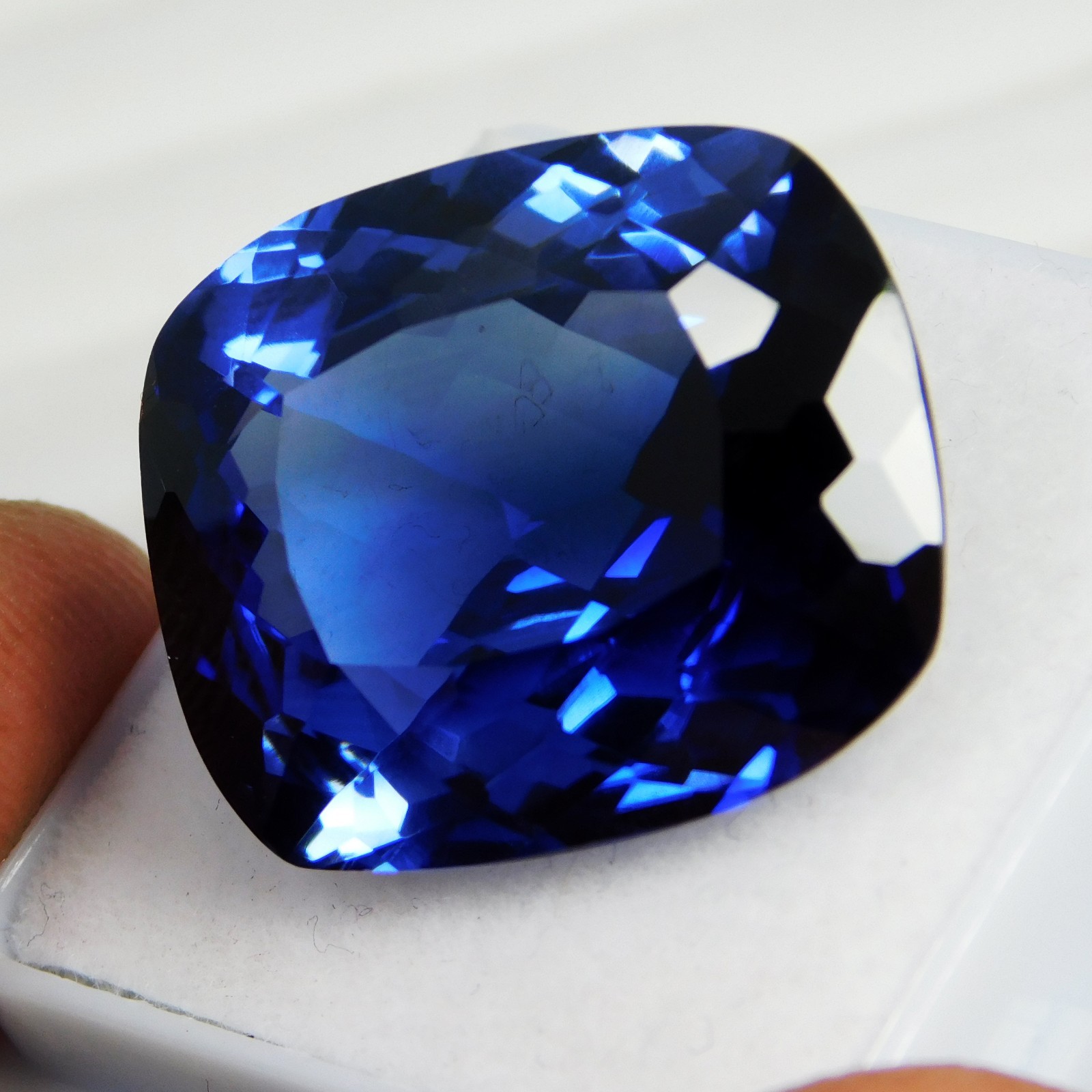 Natural Ceylon Blue Sapphire 29.10 Ct Cushion FLAWLESS Certified Loose Gemstone