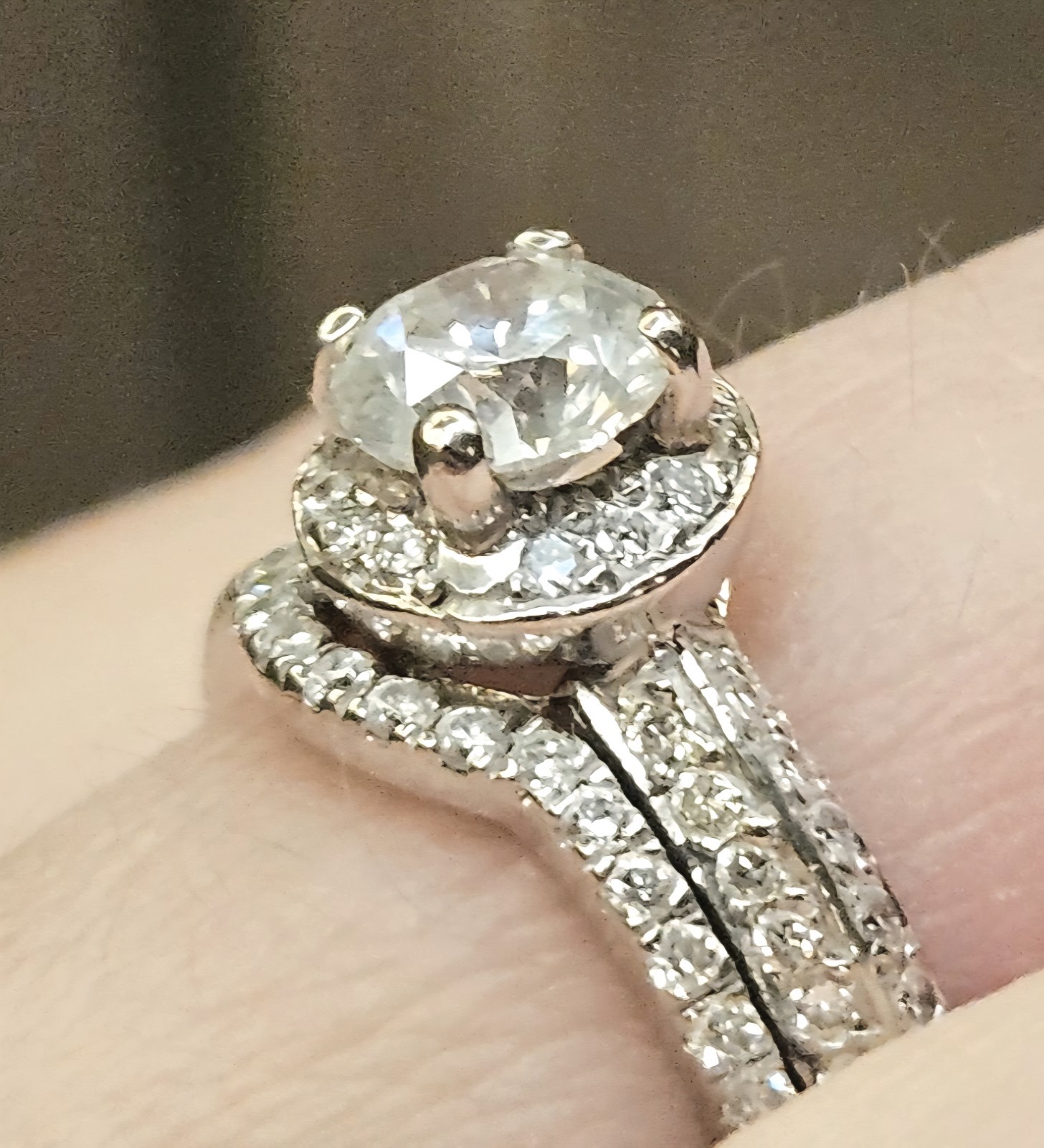 Beautiful Vintage 14k White Gold Diamond Wedding Set. Size 5.75-6.