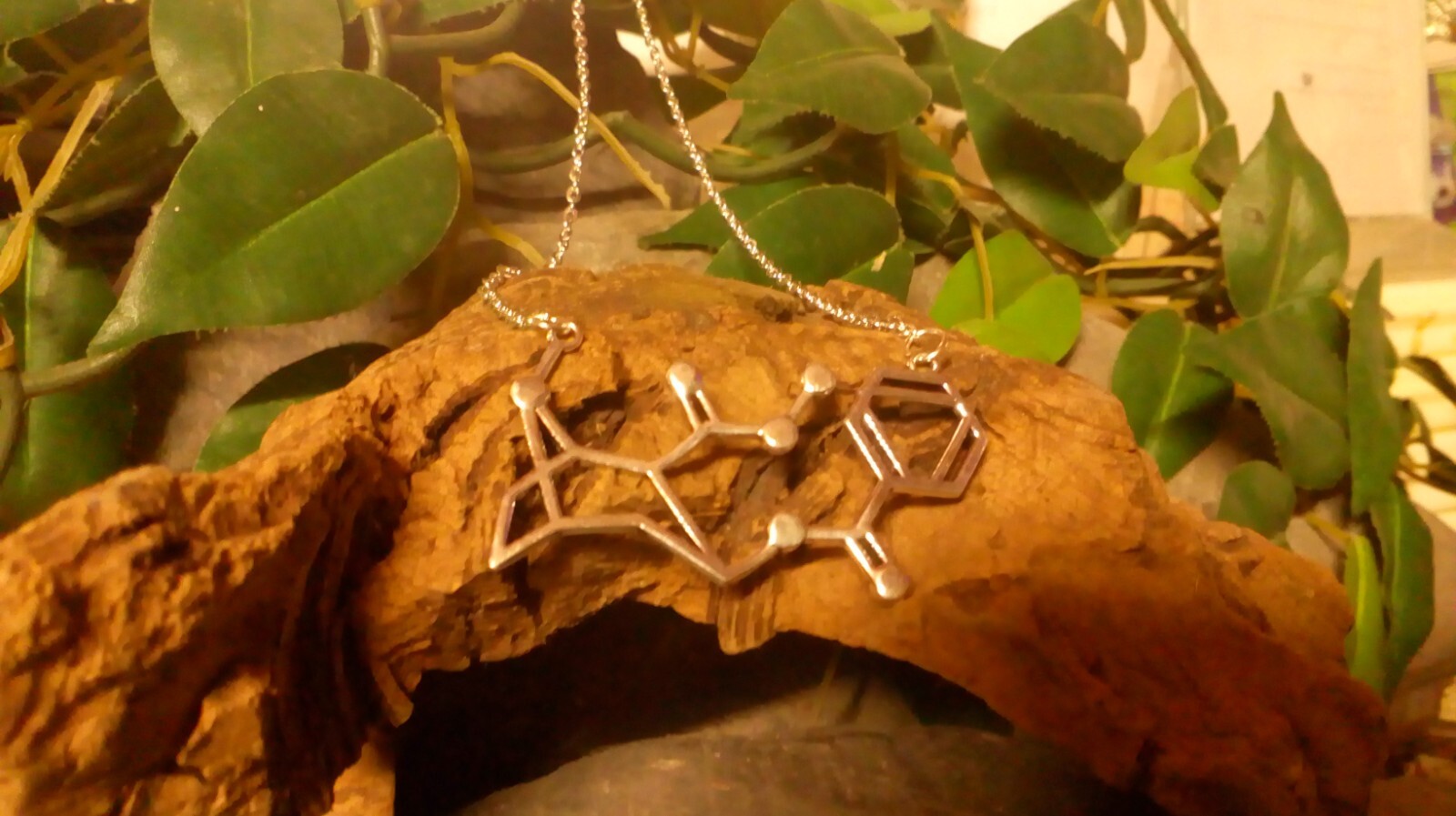 DOPAMINE SEROTONIN Molecule DNA genetic structure pendant necklace BRASS India