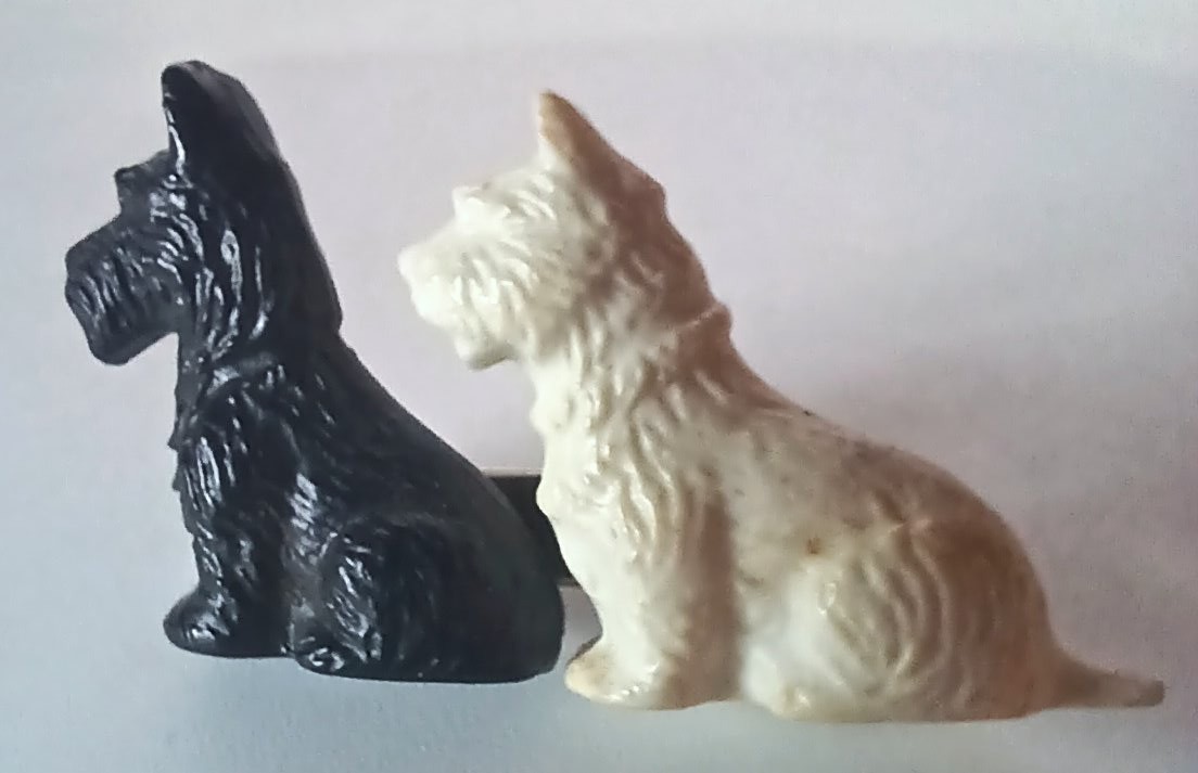 Pair Vtg Great Britain Black & White Scottie Scottish Terrier Dog Brooches