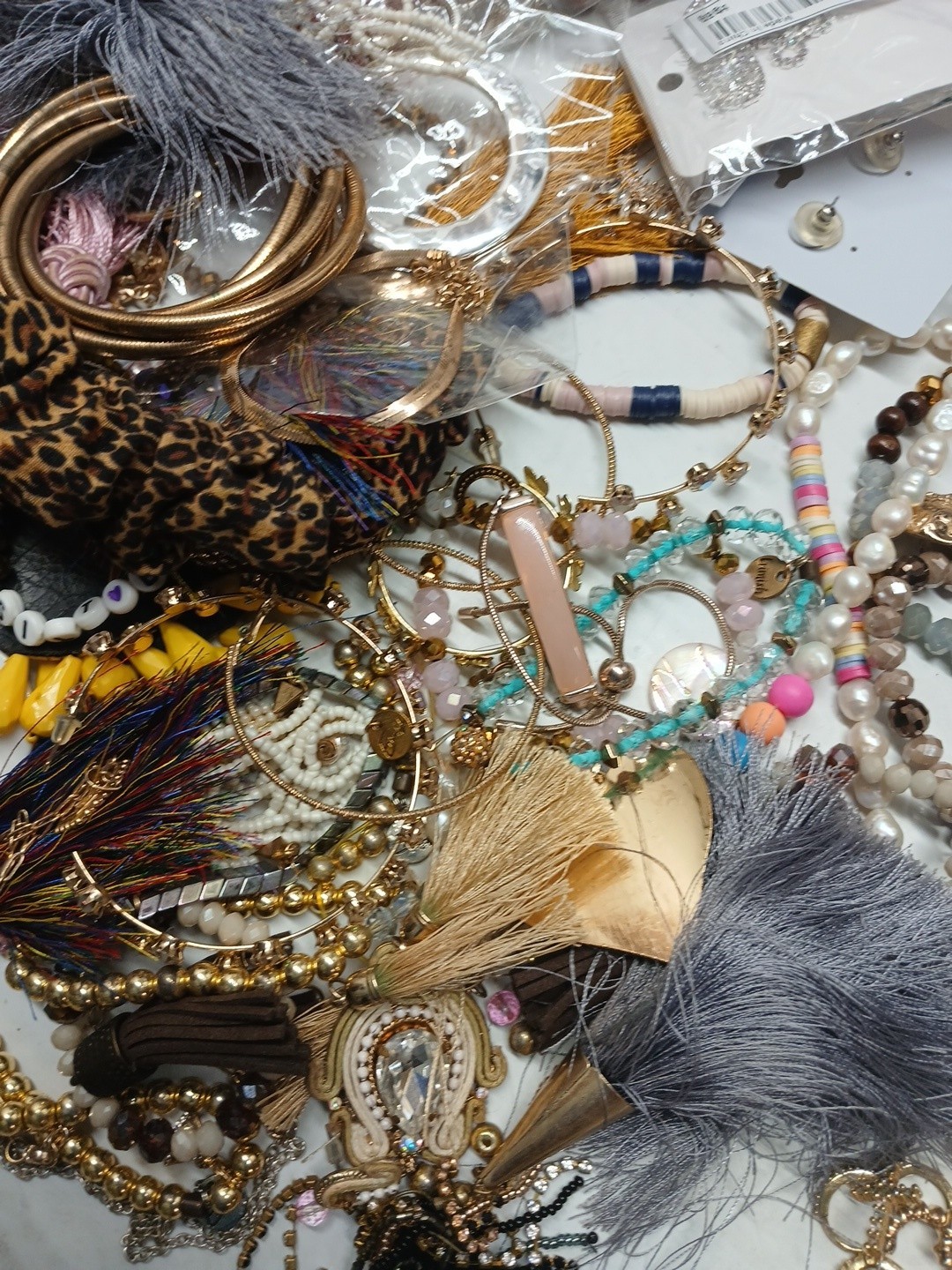 9.5Lbs Wearable Vintage Jewelry Huge lot Costume And More Unsearched Tangled