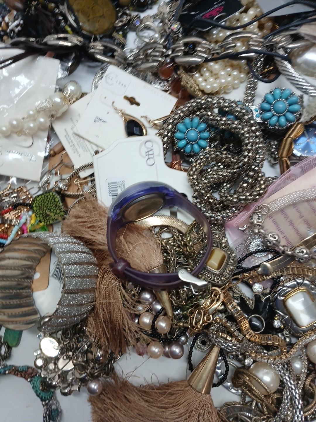 9.5Lbs Wearable Vintage Jewelry Huge lot Costume And More Unsearched Tangled