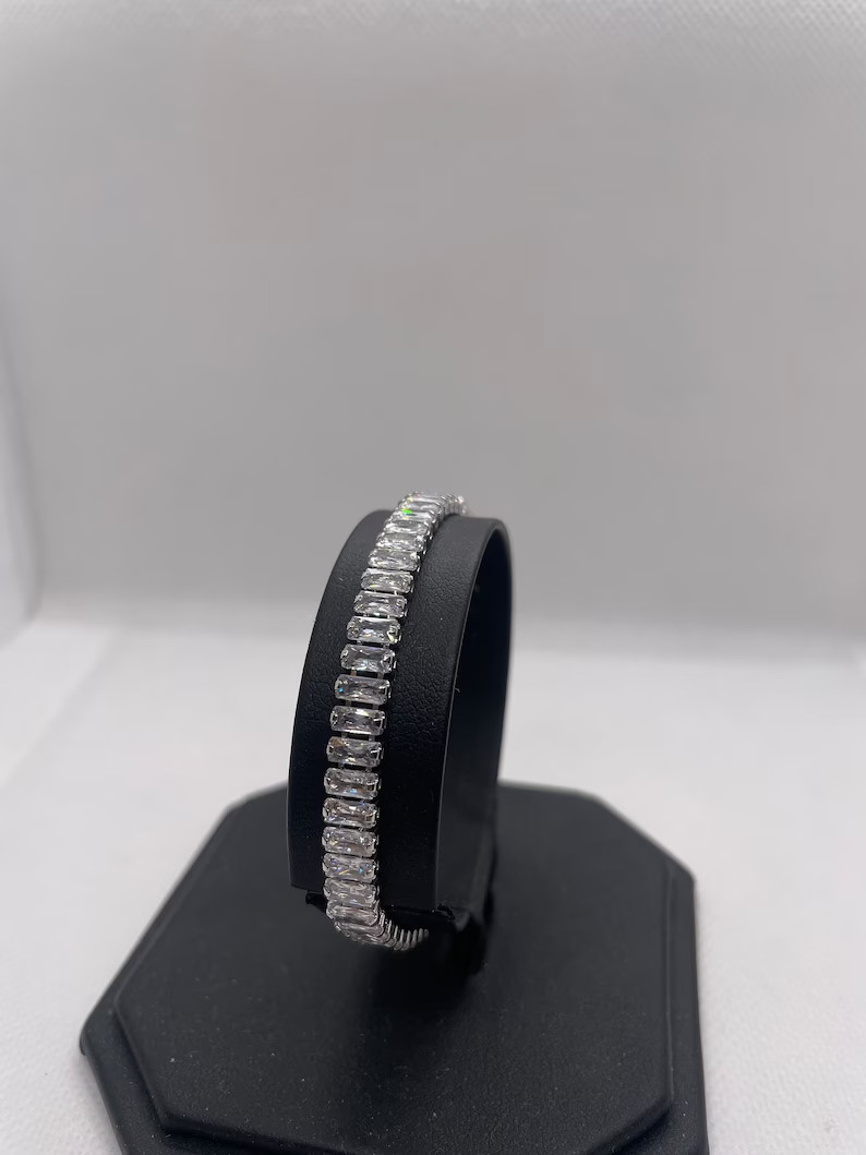 Tennis bracelet baguette cut simulated diamonds 925 sterling 7” long