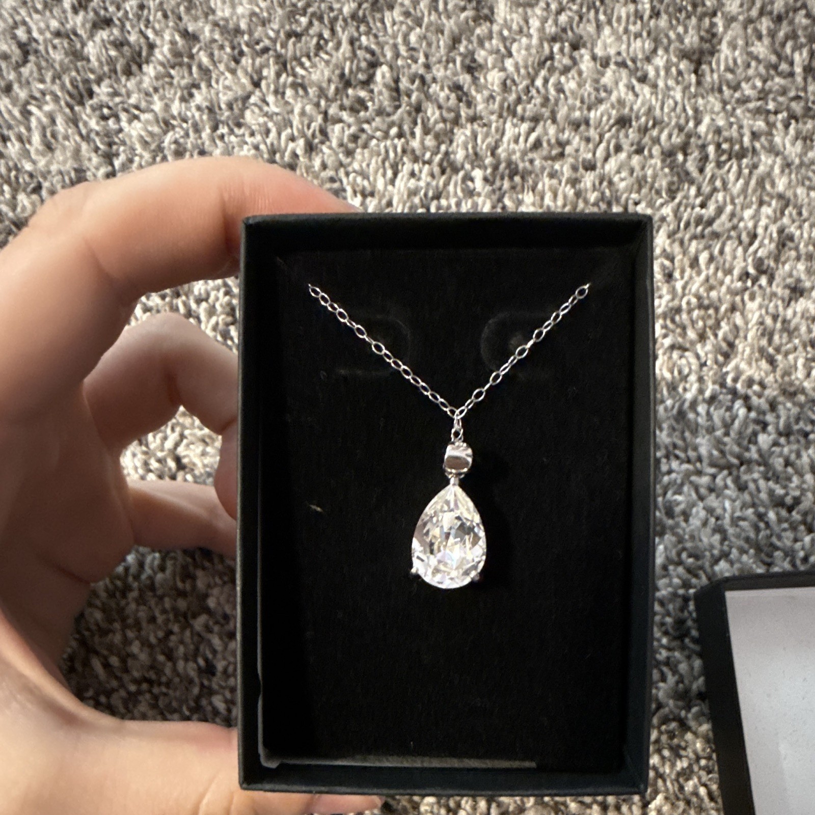 Silver Tone Teardrop Clear Crystal Pendant Necklace Cable Chain Gift Box