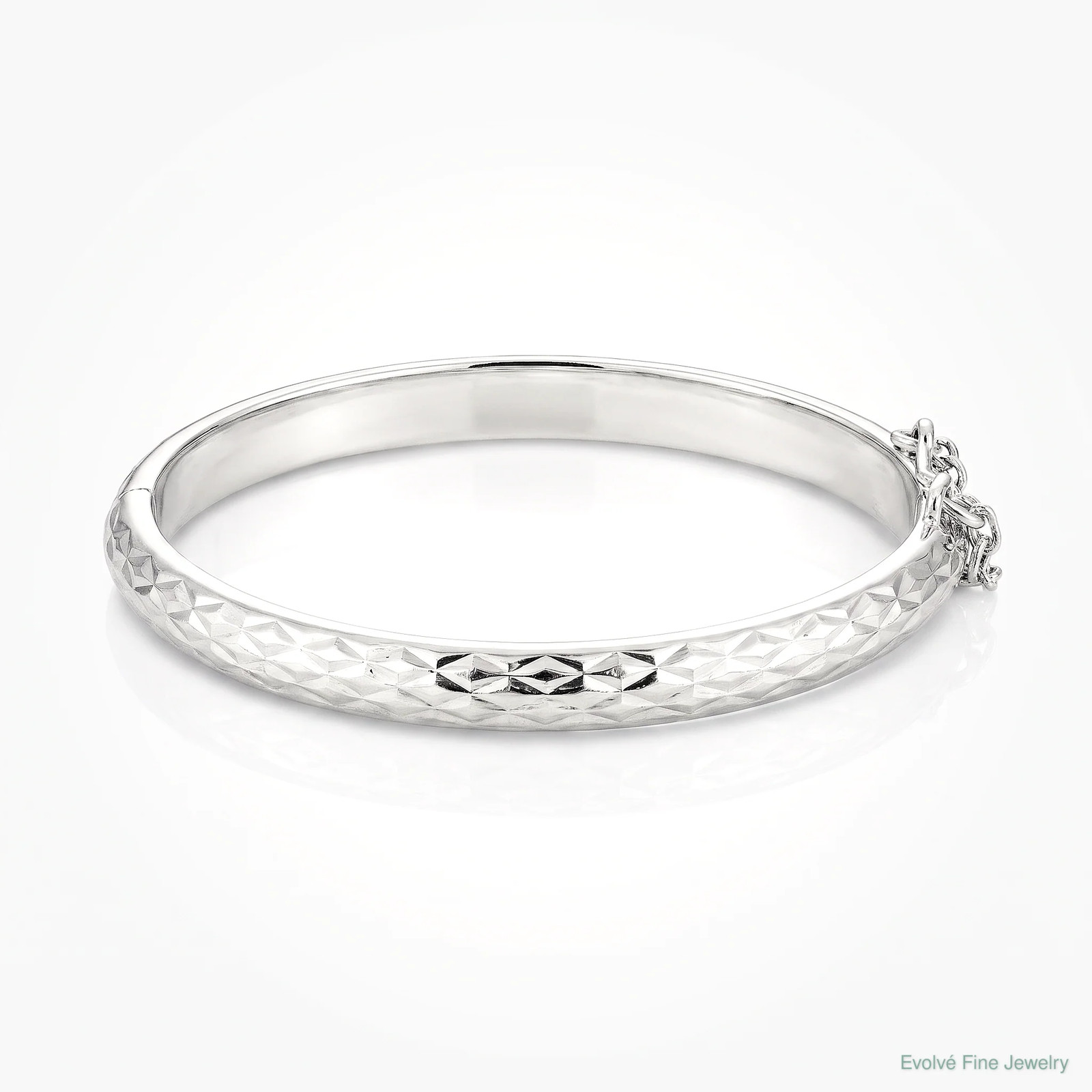 Sterling Silver RH-Plated Pol. & D/C 4.5mm W/ Safety Hinged Children’s Bangle
