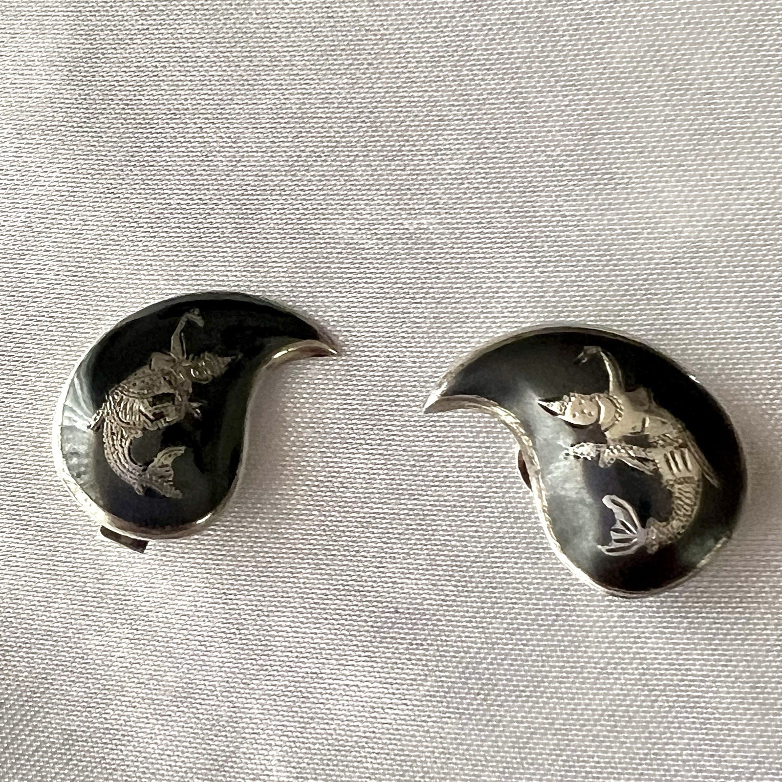 Vintage Siam 925 Sterling Silver Niello Mermaid/Deity Clip-On Earrings