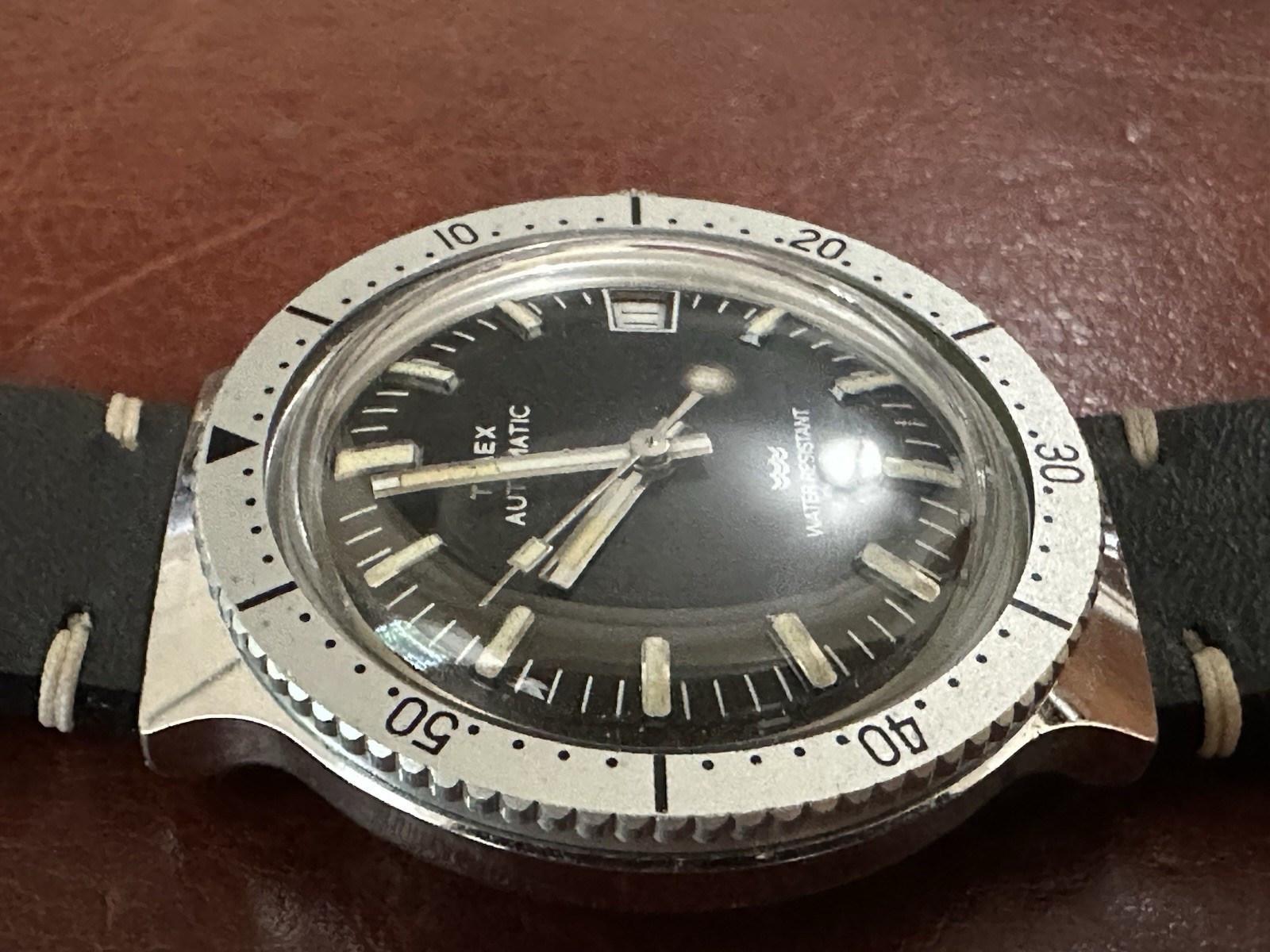 Vintage Timex Rotating Bezel Automatic Made In Great Britain Divers Super Nice!