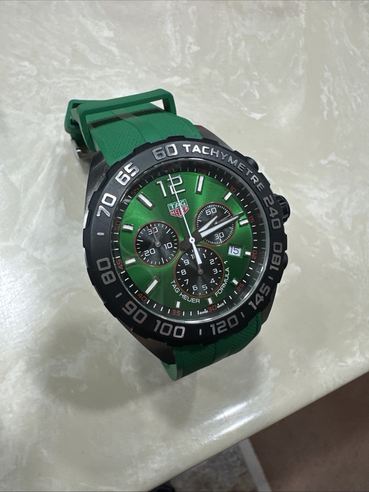 TAG Heuer Formula 1 Quartz Chronograph 43mm Green Dial/Strap 200m