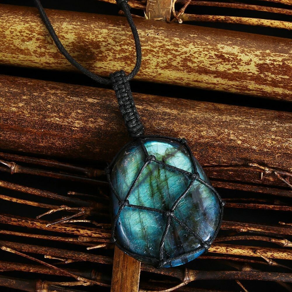 Natural Labradorite Dragon Heart Pendant Healing Amulet Protection Necklace