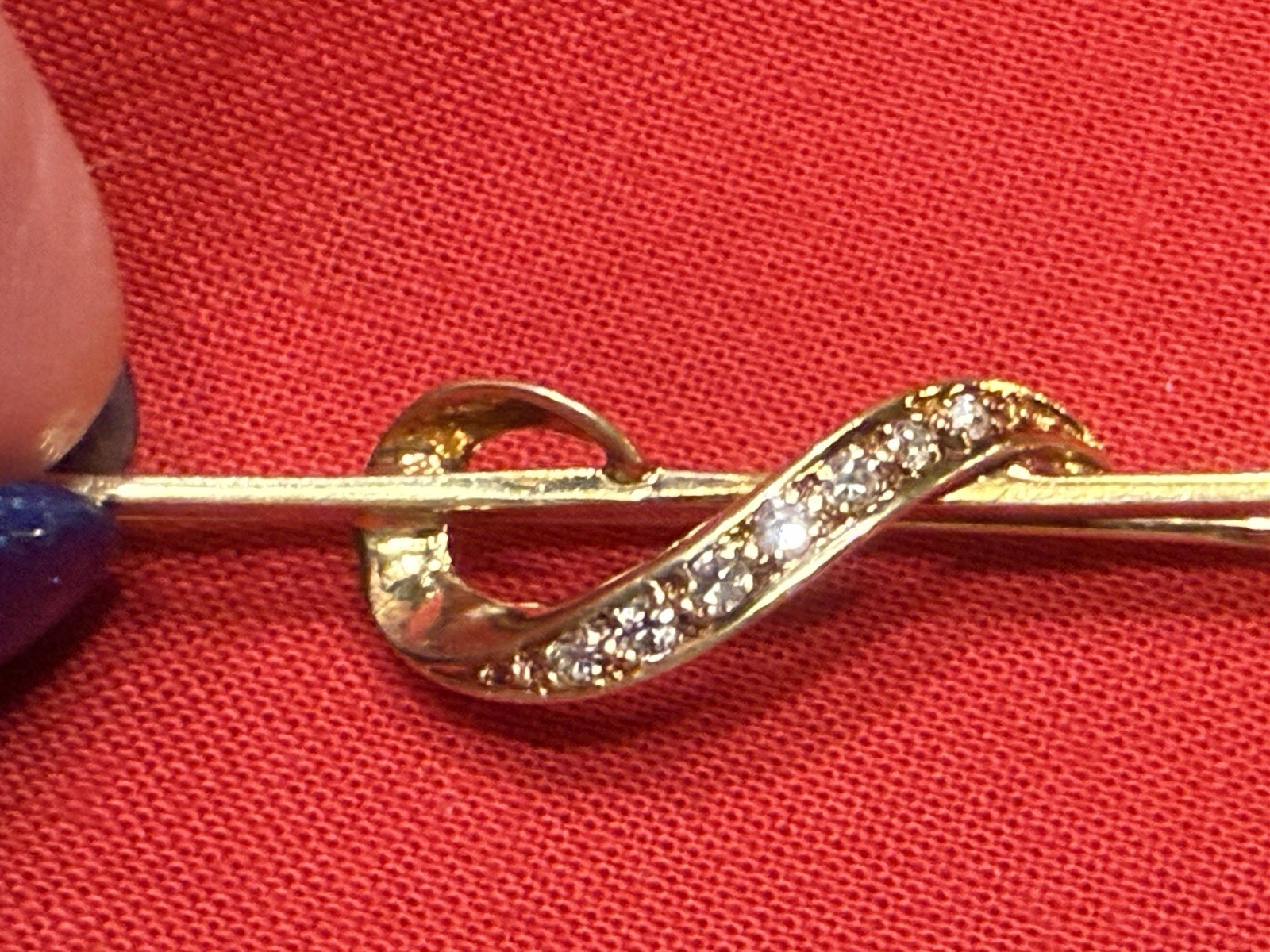 Vintage 14k Gold Bar Brooch With Looping Ribbon Design Accented With Diamonds