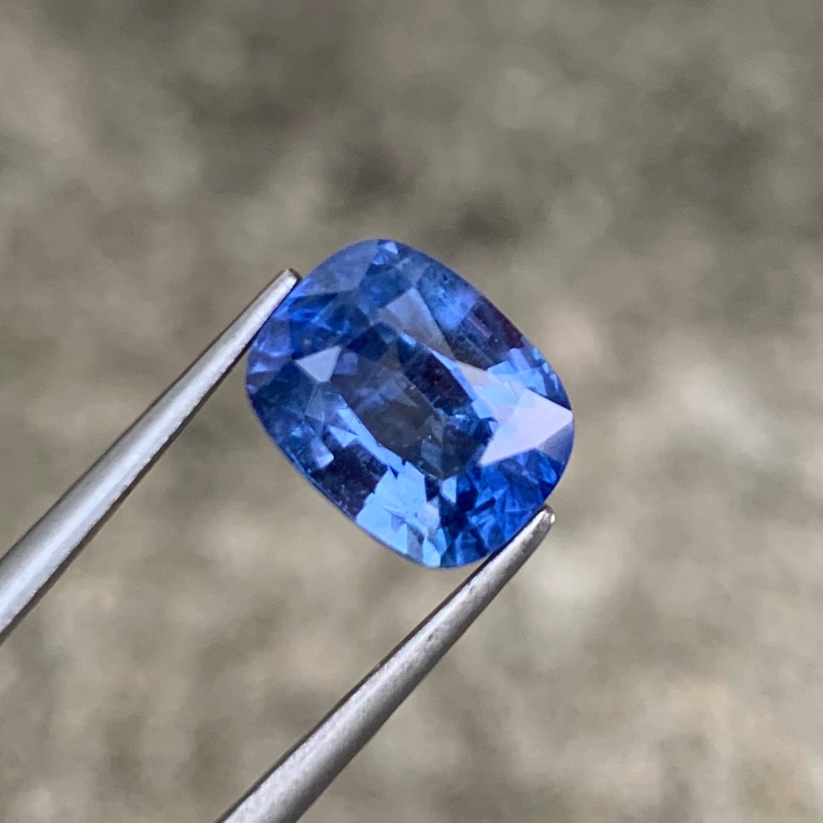 3.98 Carats Natural Cornflower Blue Sapphire Cushion Cut From Srilanka