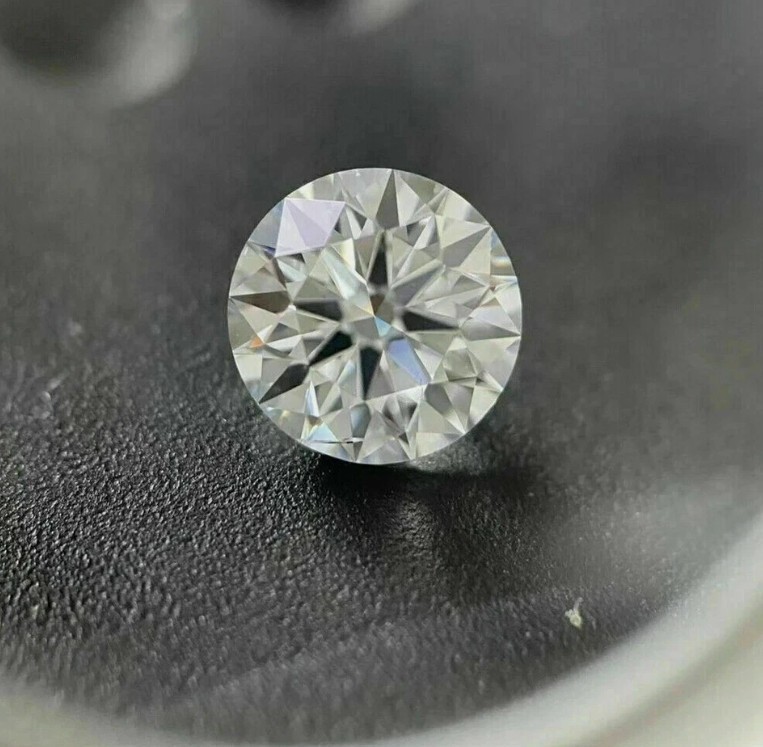 Certified 1 Pc Loose CVD Diamond Round Lab Grown D Color 1 x 1 mm IF Clarity