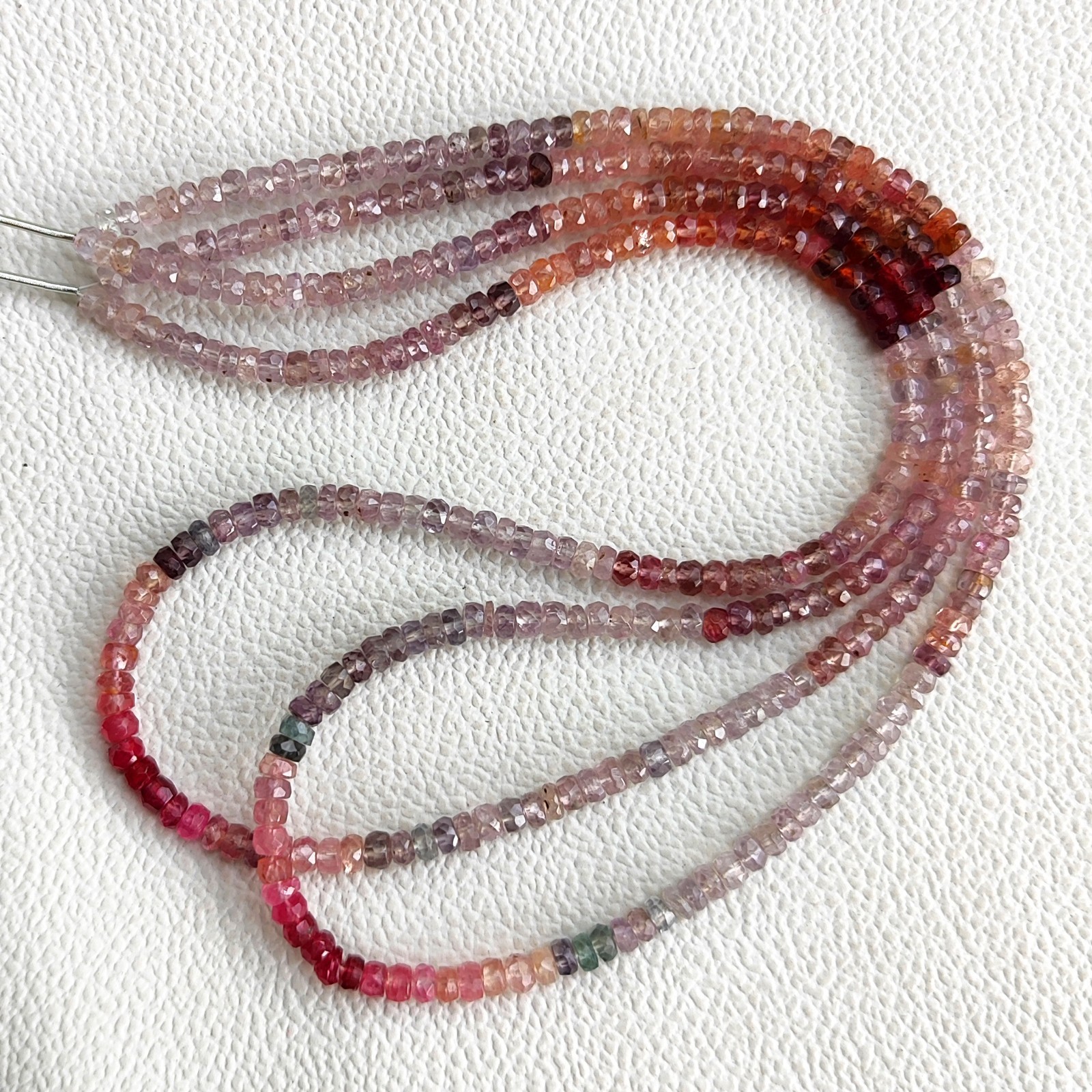 Sri Lanka Spinel Beads 4mm Faceted Rondelle 17″ Strand Natural Gemstones DIY