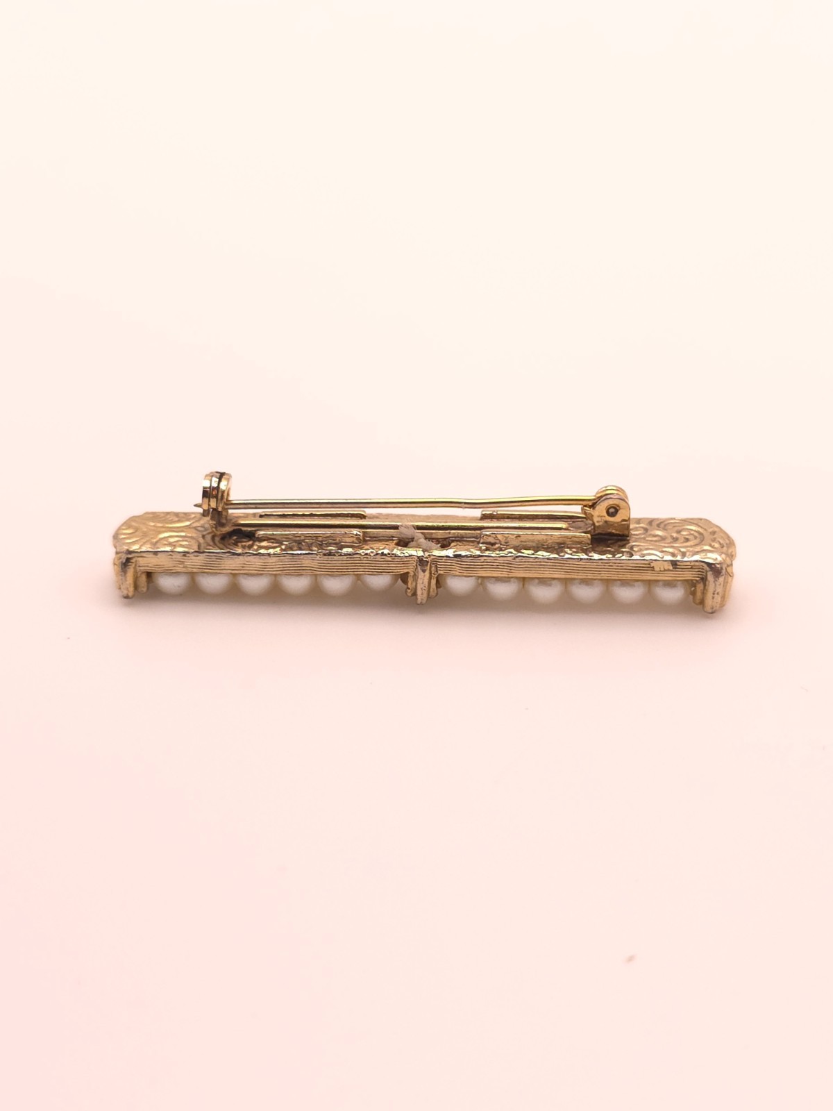 Vintage Gold Tone Bar Brooch Pin Round Simulated Pearl & Clear Rhinestone