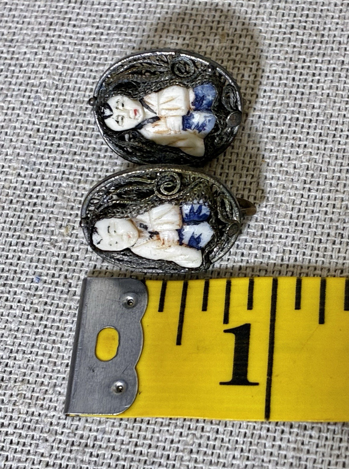 Vintage Chinese Export Filigree Earrings with Hand-Carved Court Lady Figures