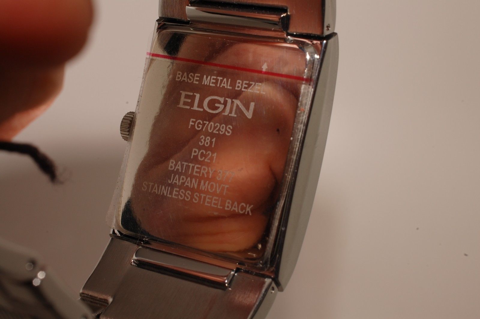 ELGIN Men’s Watch Analog Silver Color New Original Box 10 years warranty
