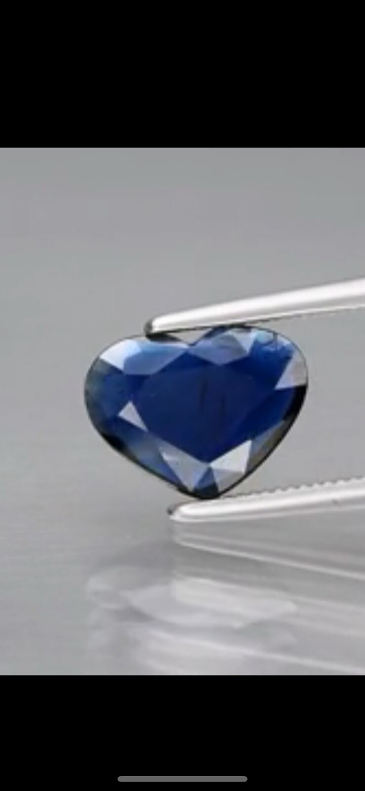 CERTIFICATE Incl.* 1.14ct Heart Blue Sapphire Thailand, Heated Beautiful Stone